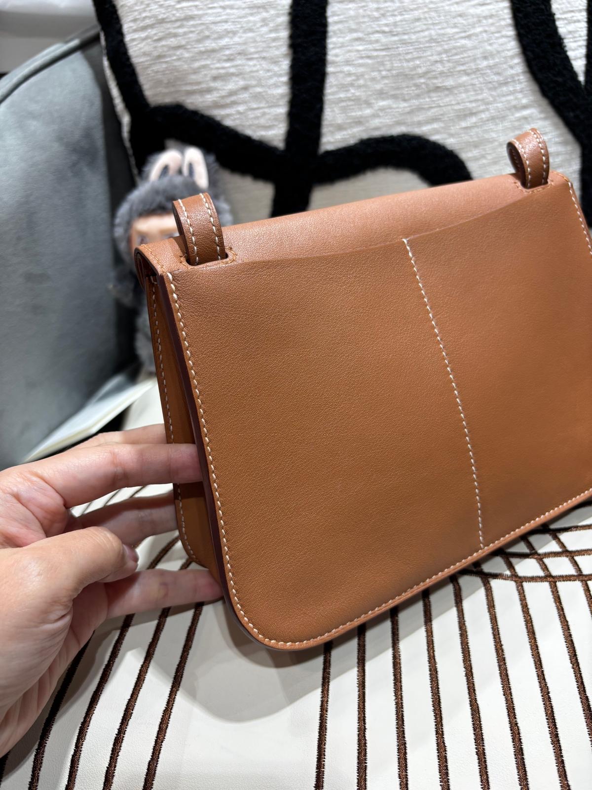 Hermes Mini Halzan STAMP A gold 100%Authentic, 98%New✅Dust bag✅box