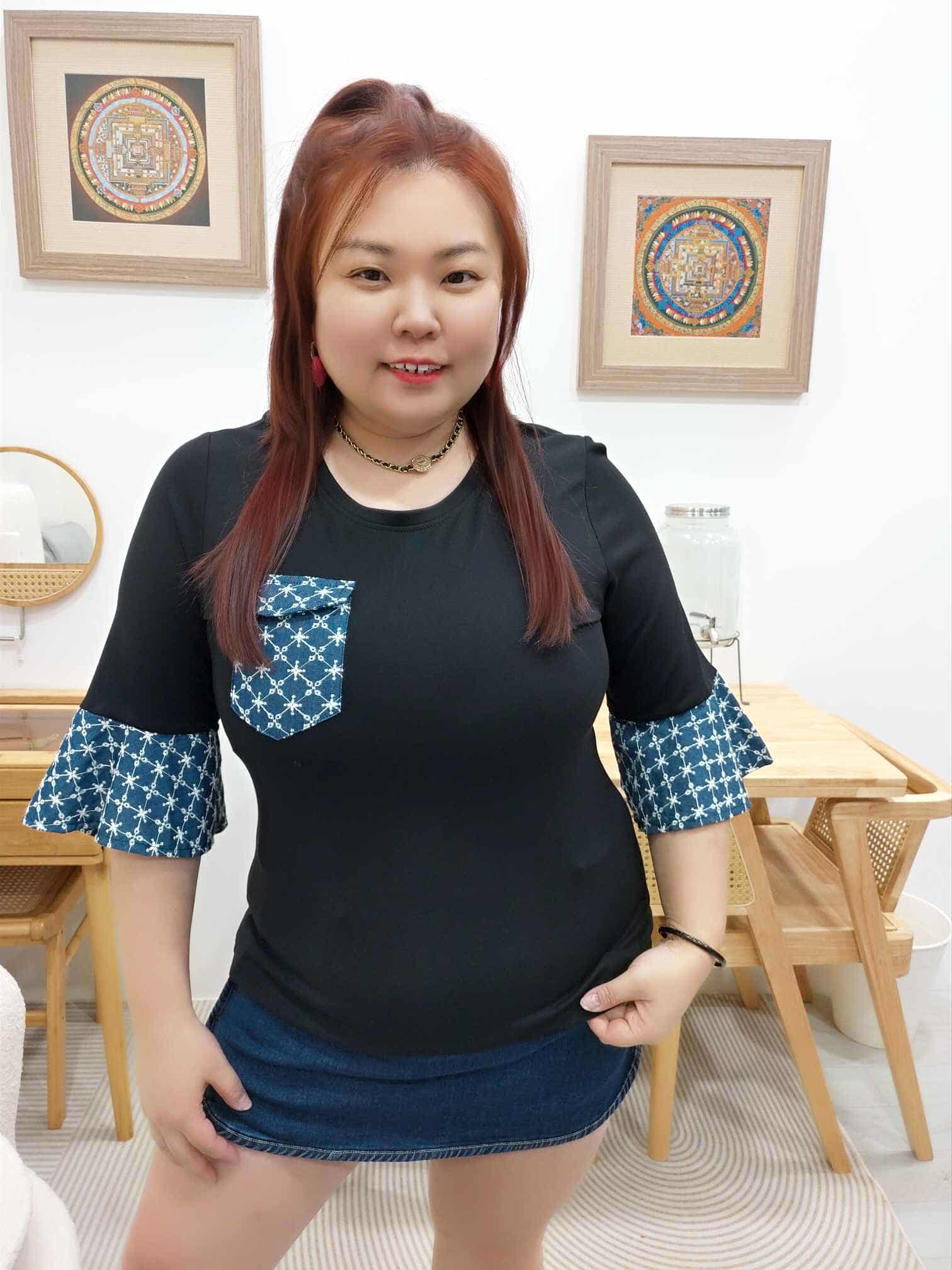 OTA07 BE#281816 袖口拼接牛仔筒花上衣