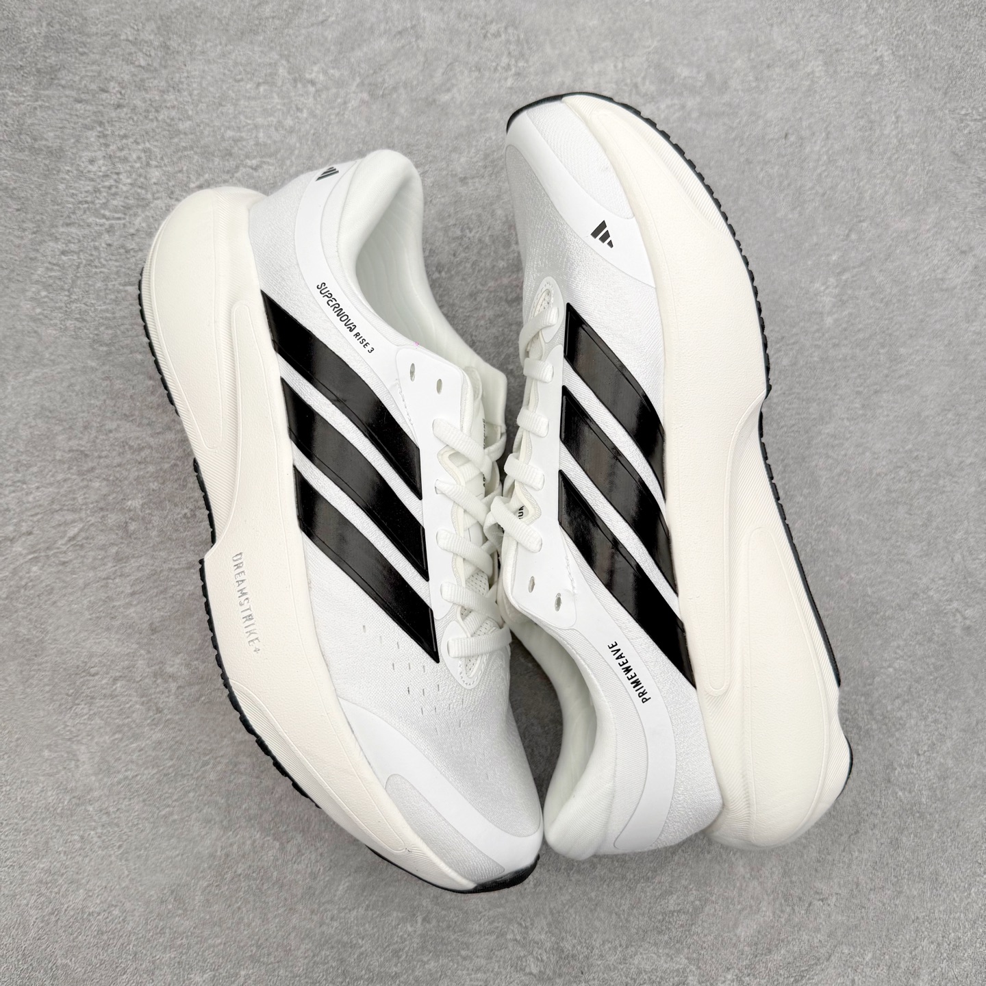 Adidas Supernova Rise 3 