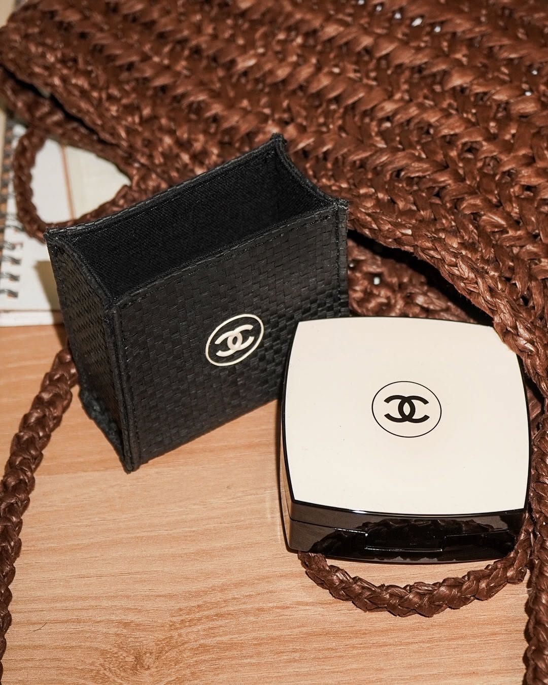 Chanel 香奈兒 LES BEIGES 自然亮肌果凍氣墊粉底 SPF 30/PA+++