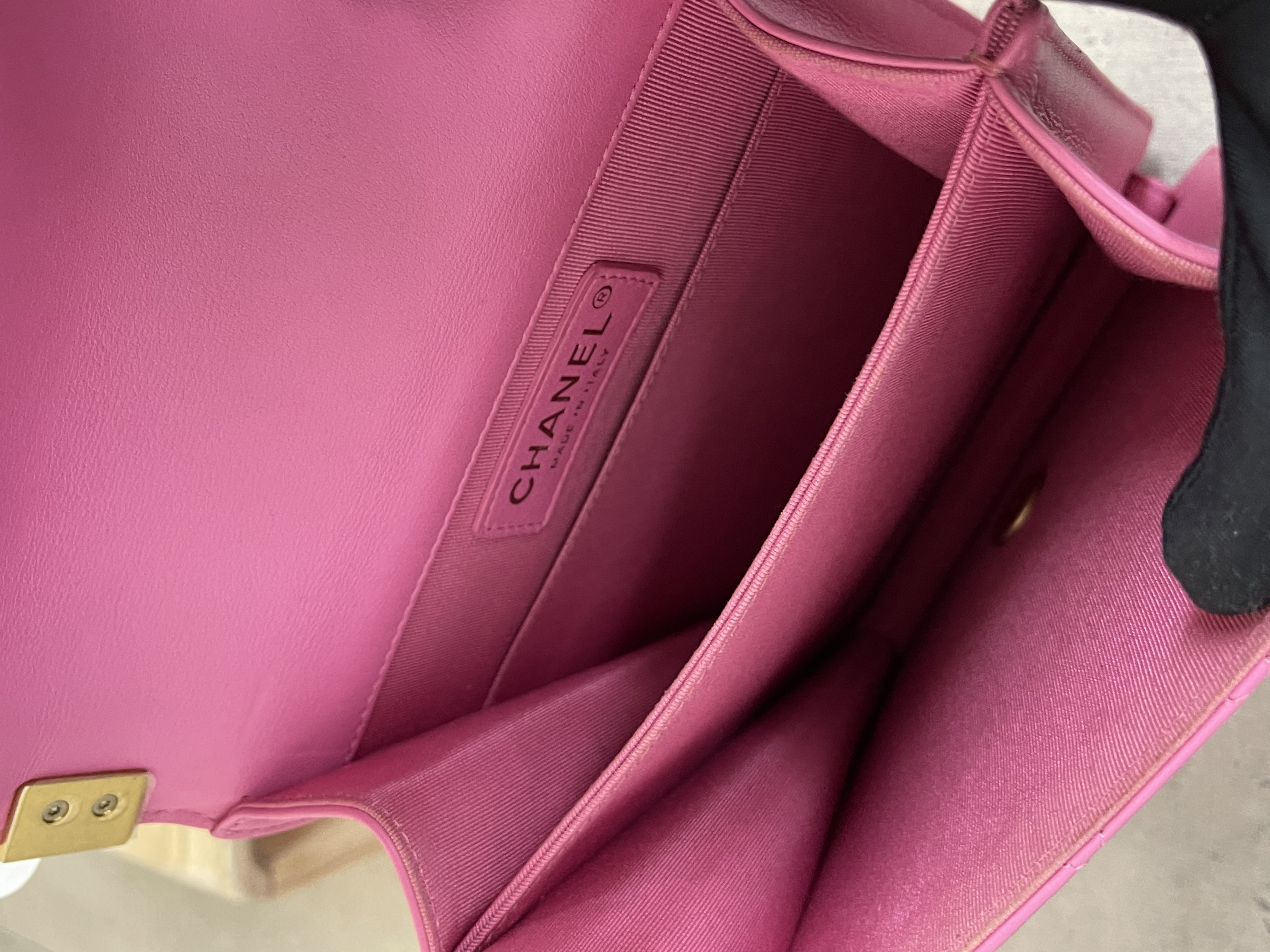 Pre-owned Chanel North South Boy Flap Bag / Product Code: 26012101