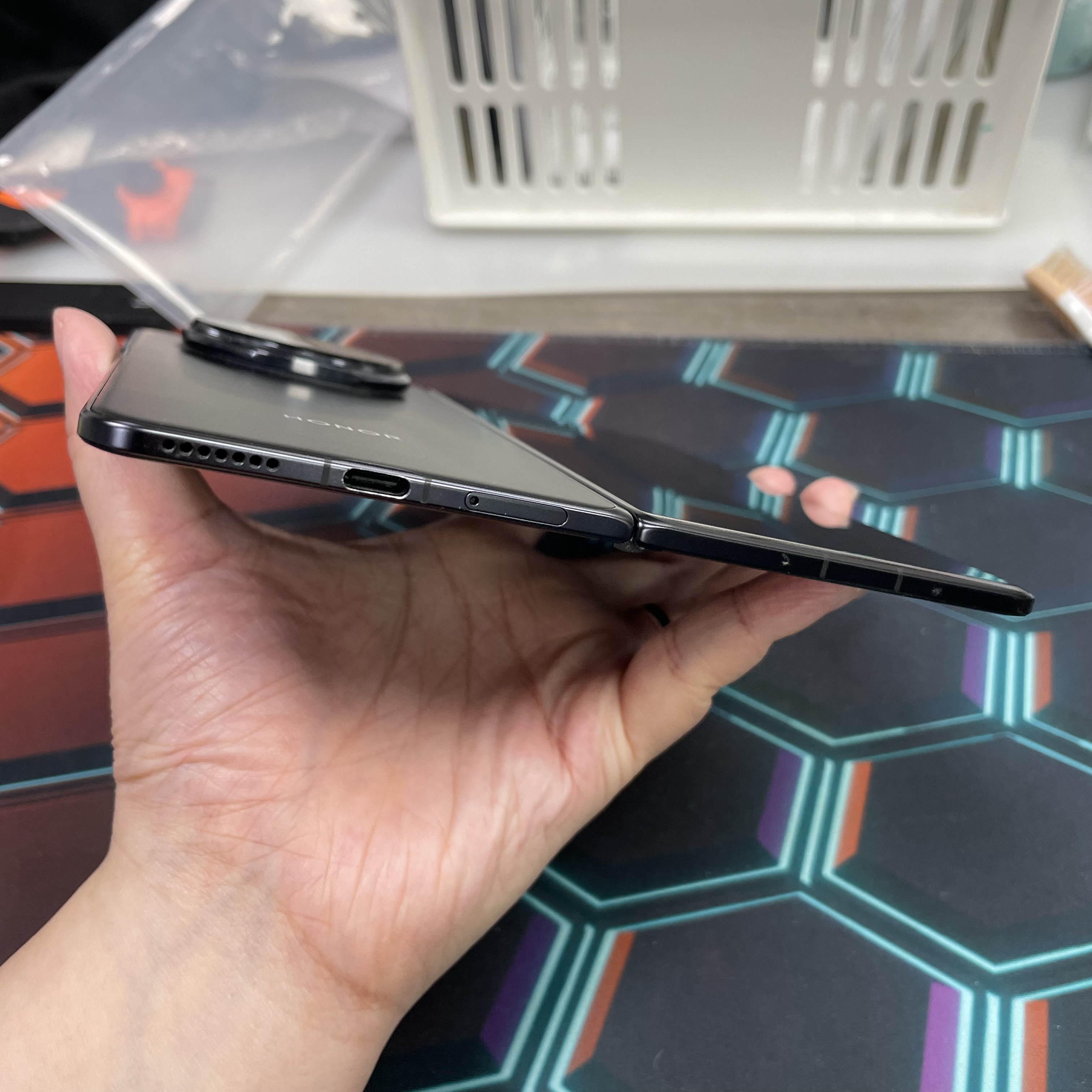 *8241 Honor Magic v5 勁靚機 16+512GB 黑色 black