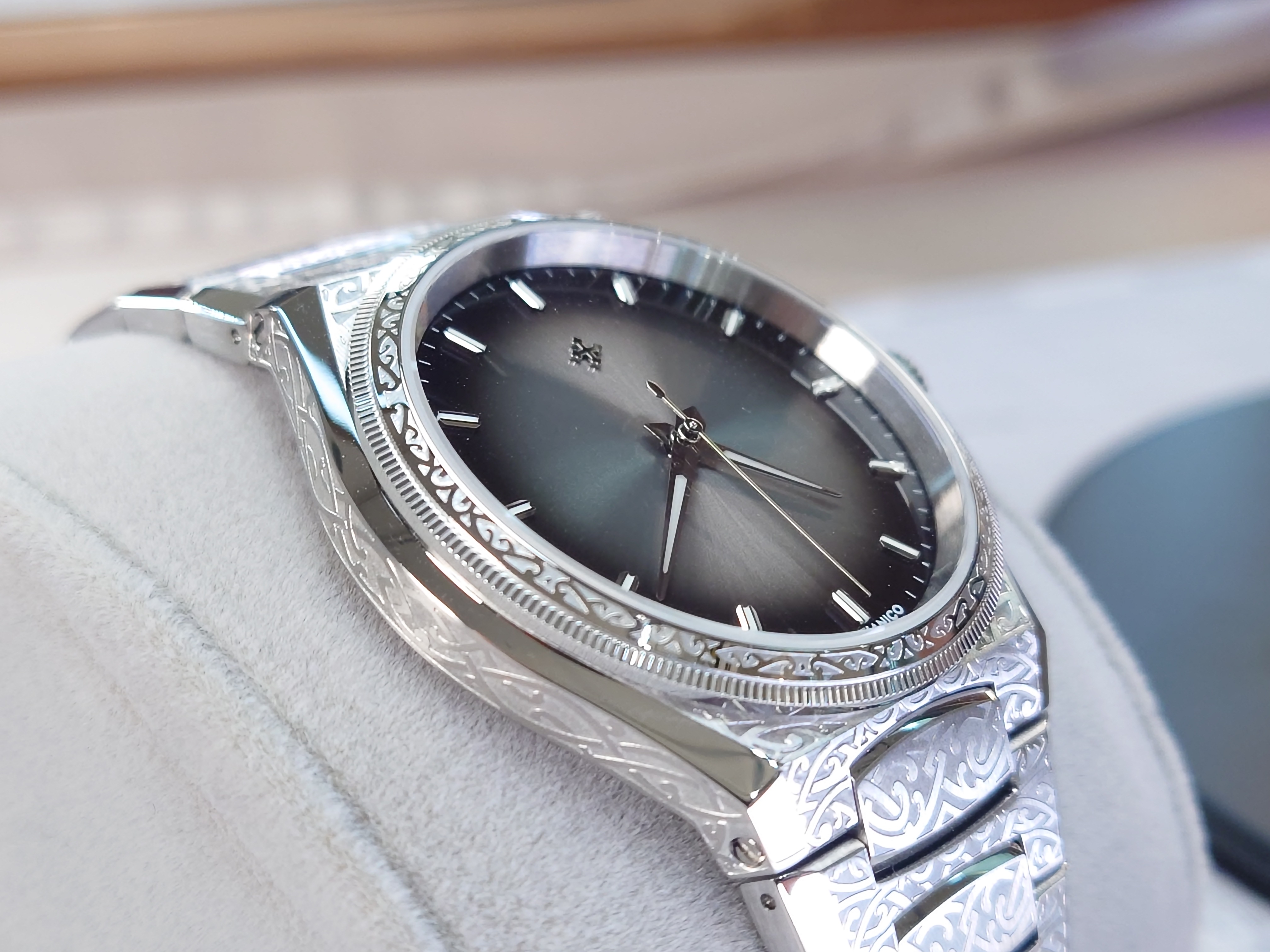 VENEZIANICO Arsenale Bizantino 雕刻藝術機械錶-6221520C