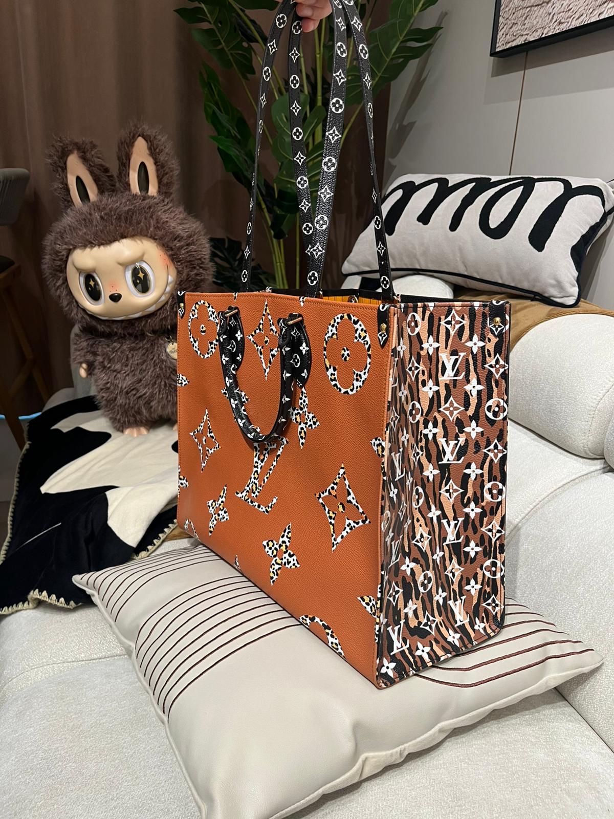 Lv On The Go GM Leopard 2 Way Tote NFC  100%Authentic, 98%New ✅Dust bag