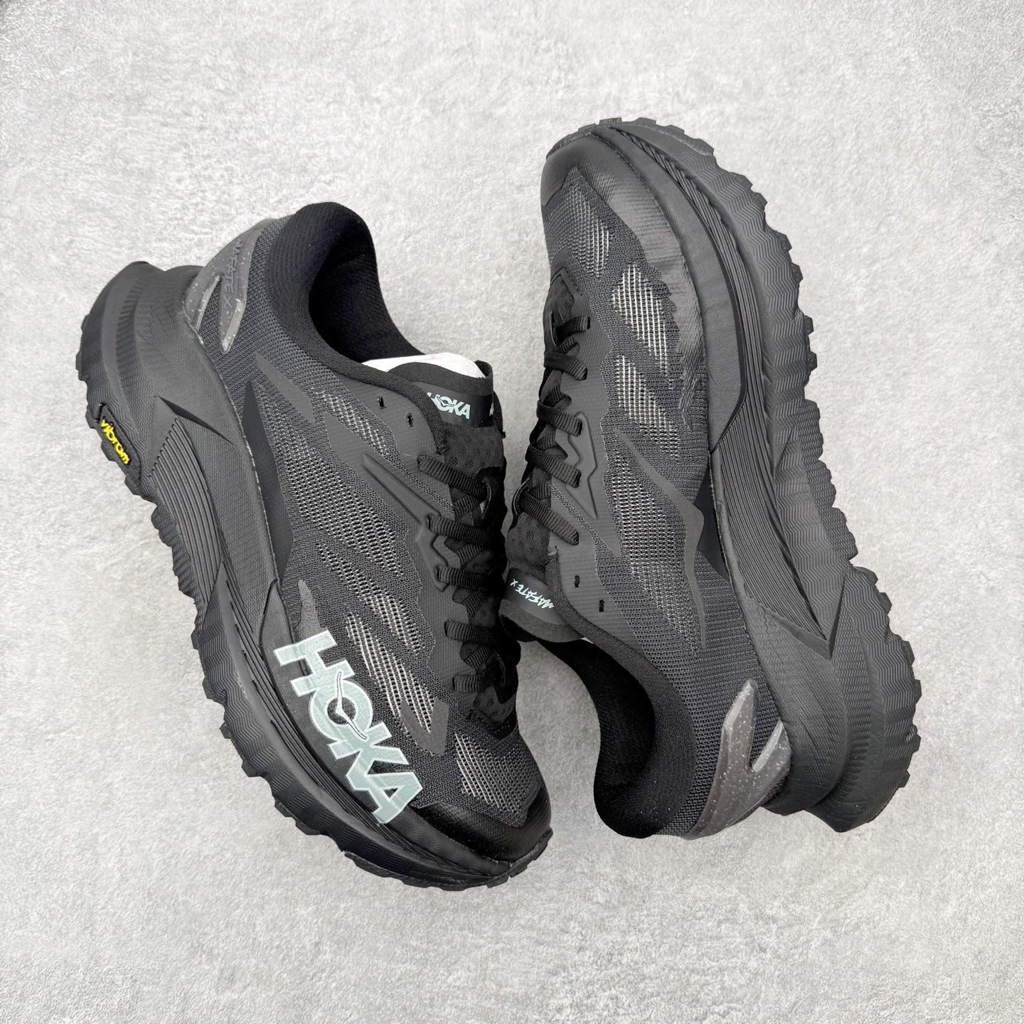 Hoka One One Mafate X