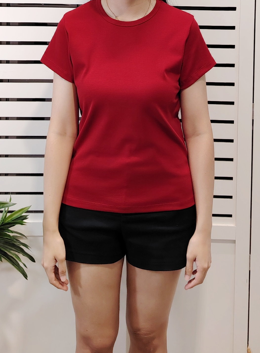 M2207 Basic Round Neck Cotton Tee 