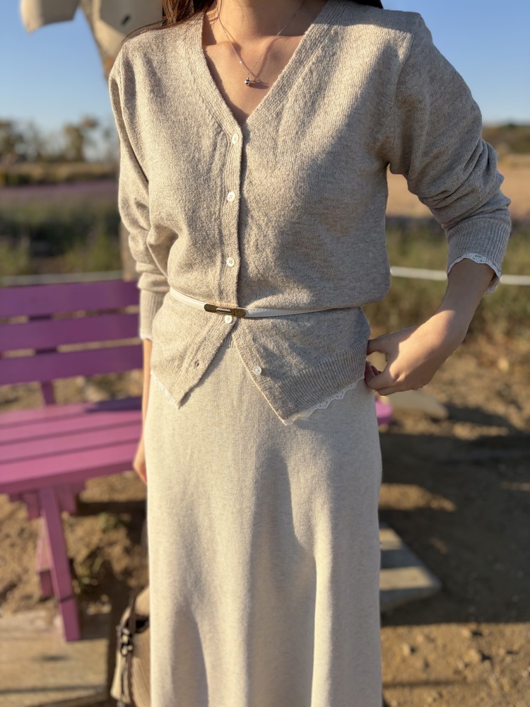 The Lacie Wool Cardigan (Oatmeal)