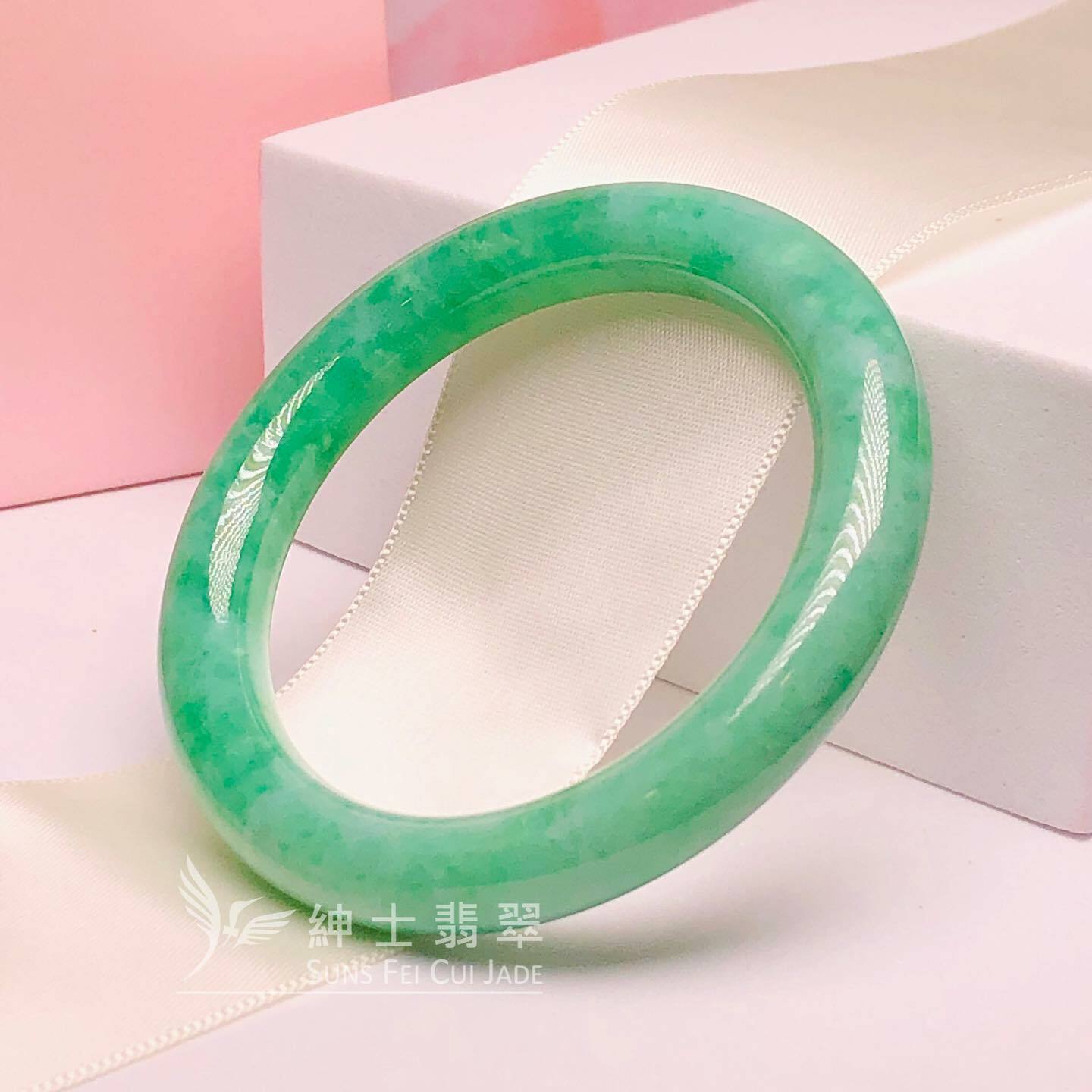 C02404 滿綠甜色圓鐲50.6mm