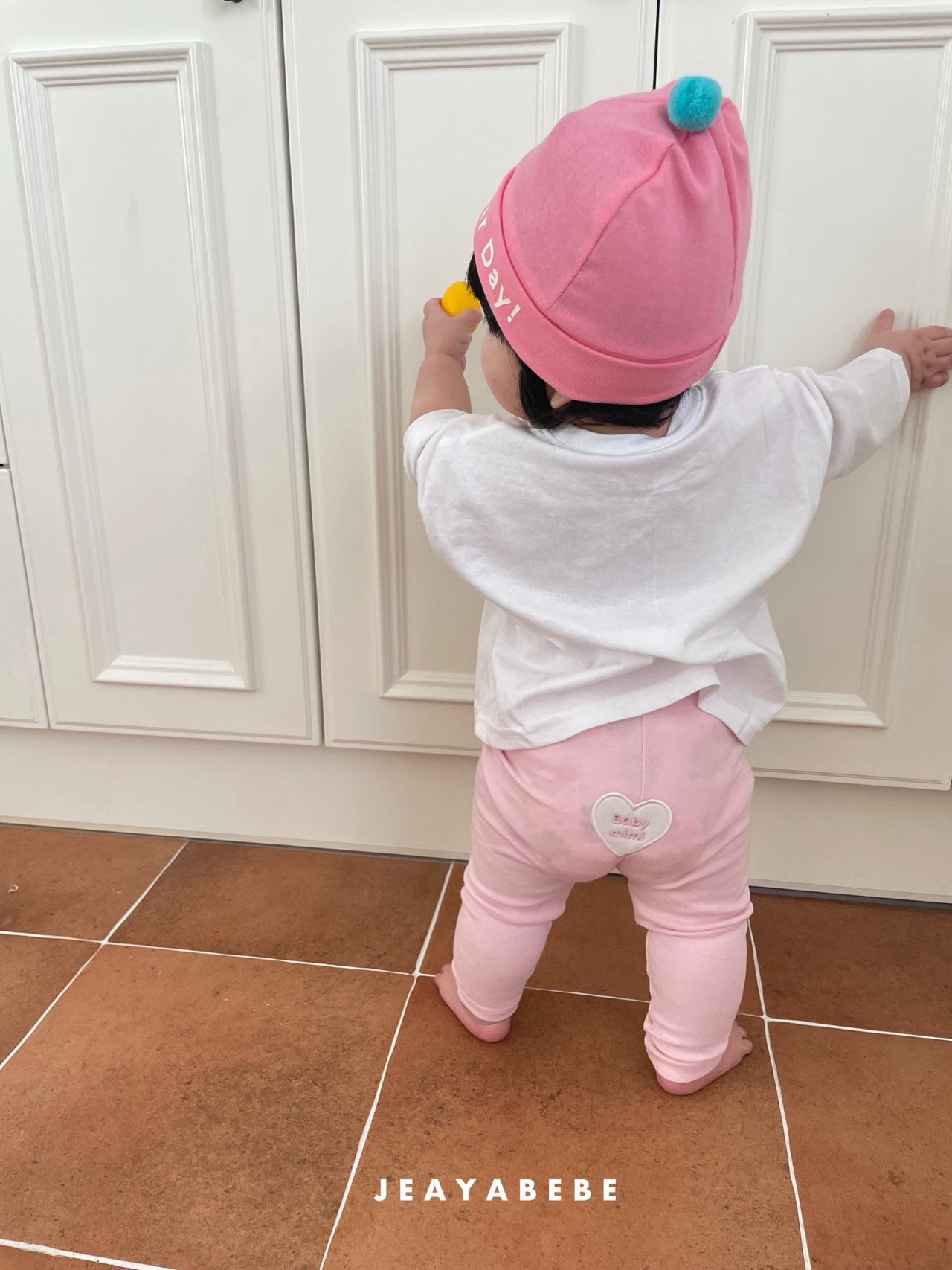 🇰🇷jeayabebe tee