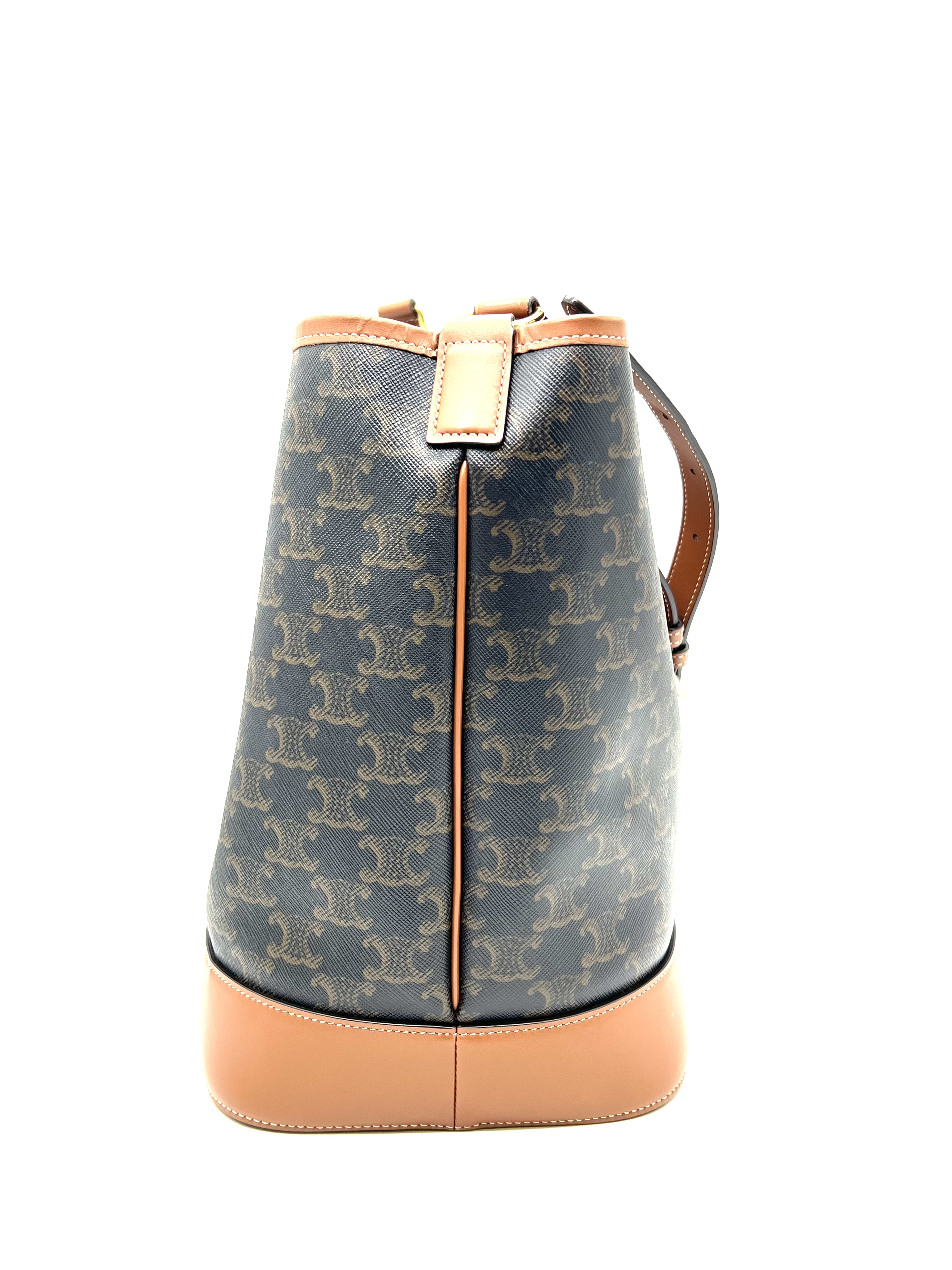 Pre-Owned CELINE Bucket Bag / Product Code: 26051201