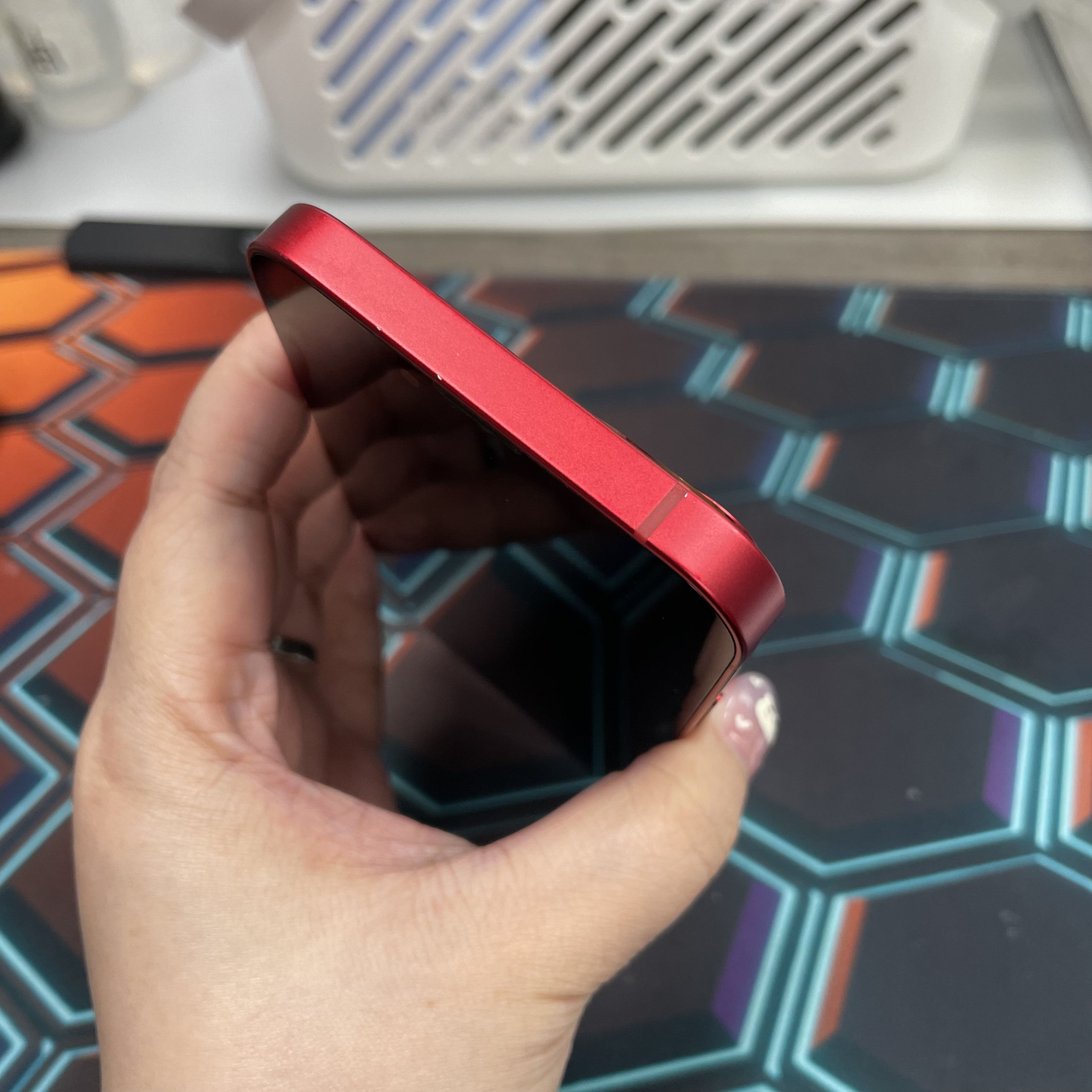 *6765 13 勁靚機 256GB 電73 紅色 red