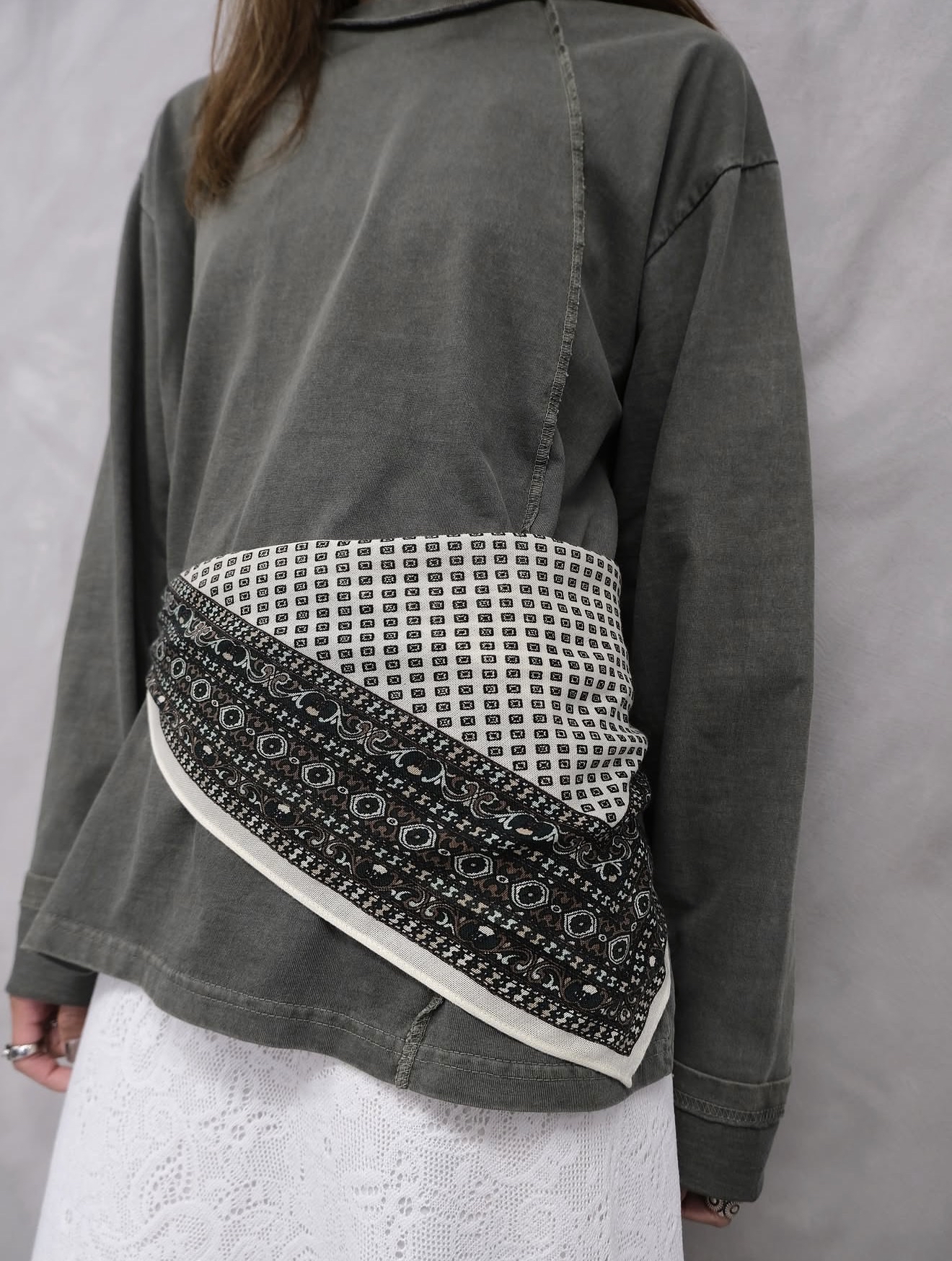 (Unisex)Washed Curved-Seam Long Sleeve Top #top31