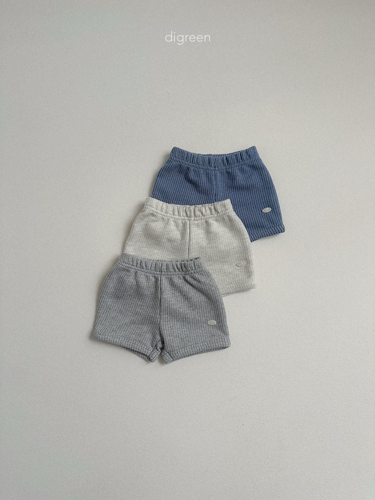 Digreen | etty short pants 