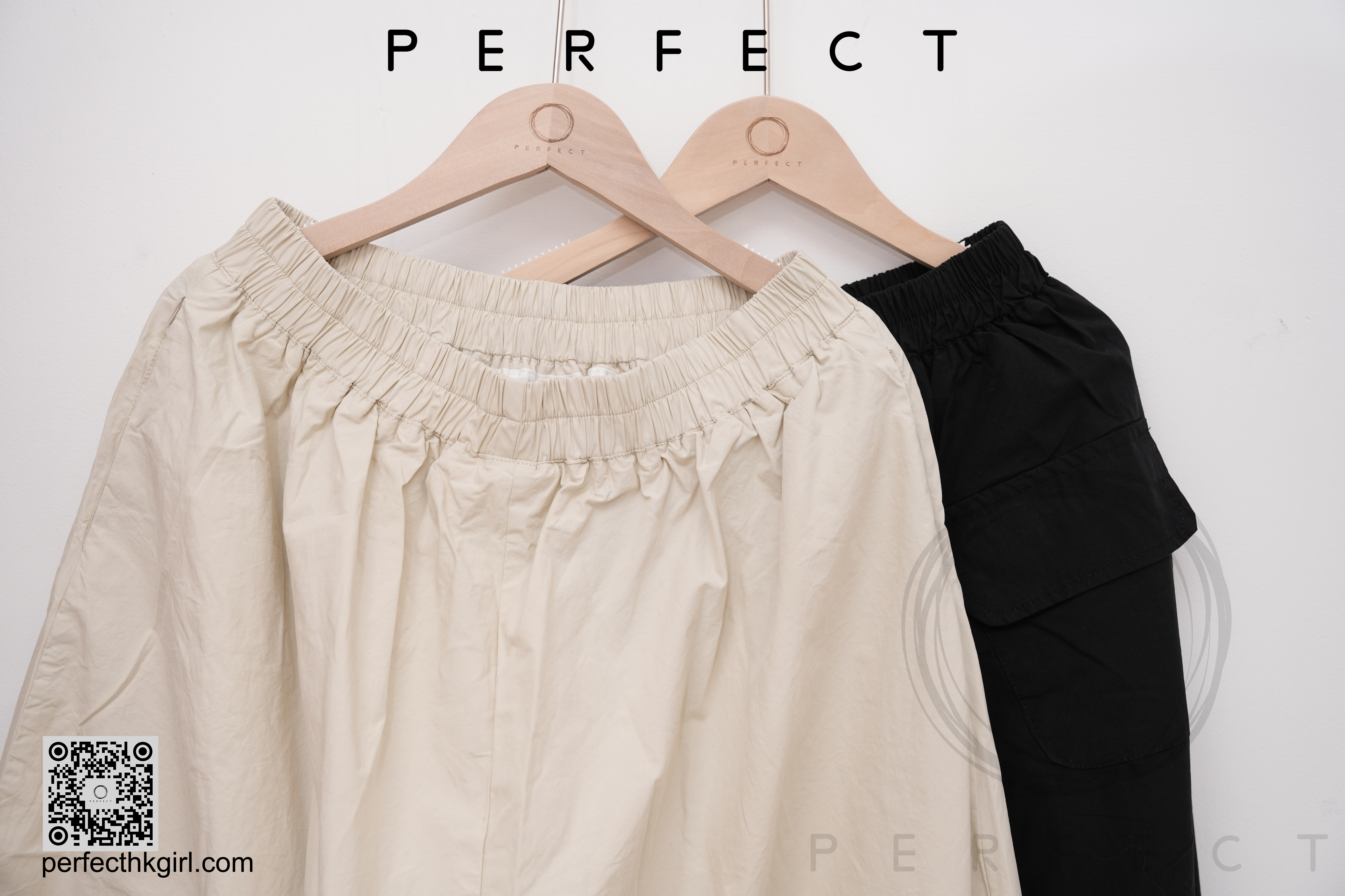 S0042_鈕扣款A字半身裙（顯瘦黑色）