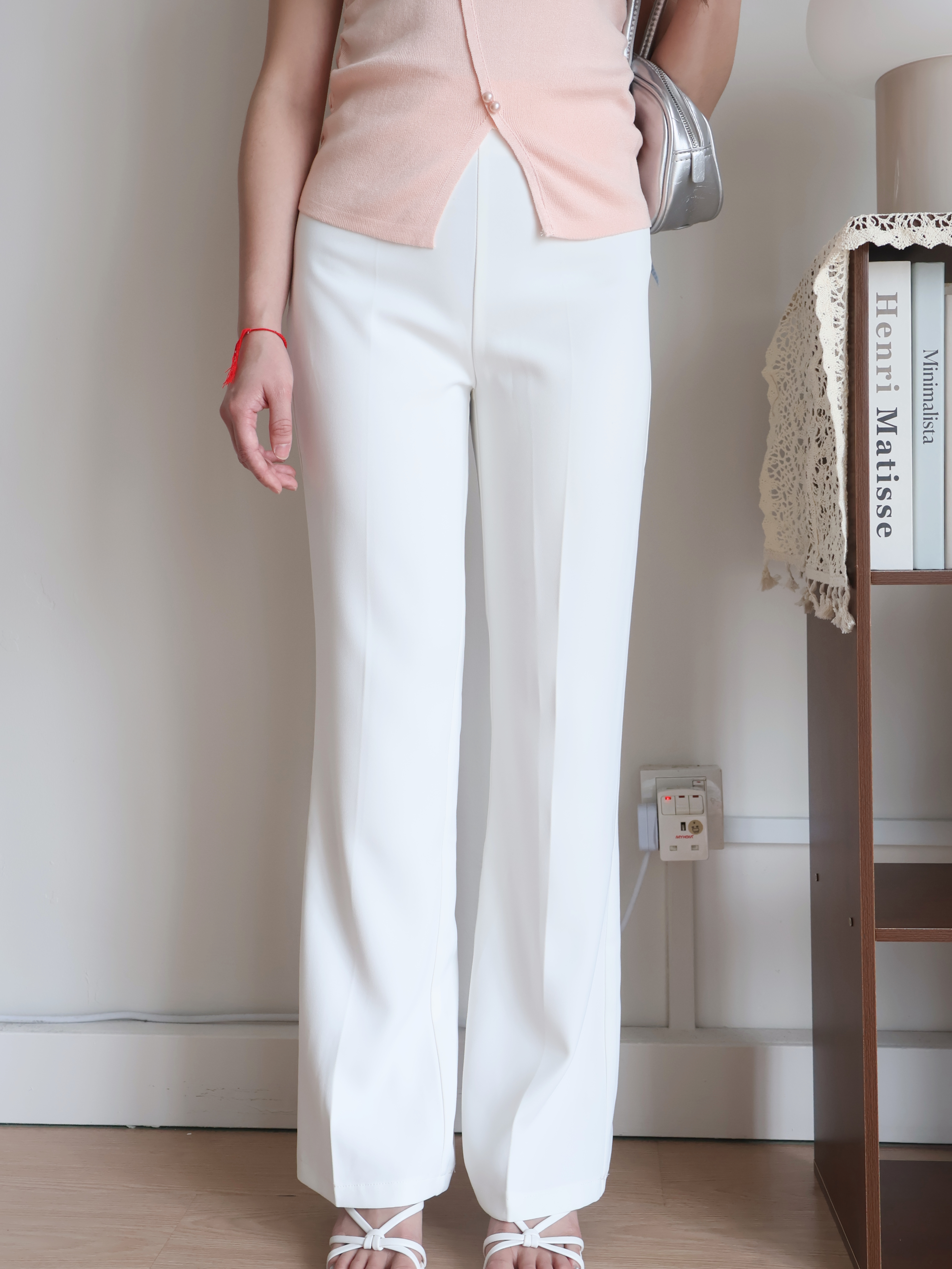 (DEFECT) SL32 Flared Pants | White