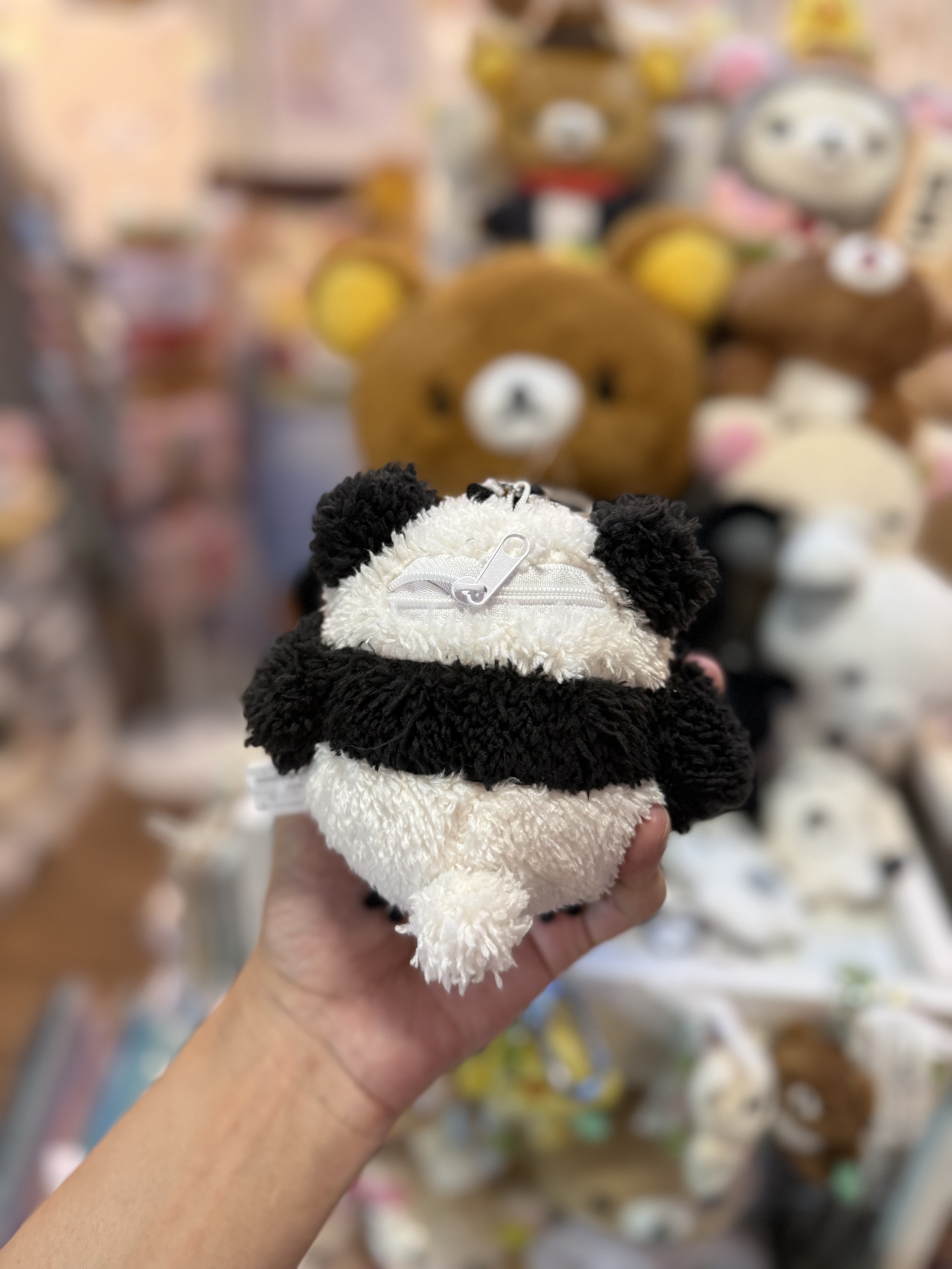 《現貨》全新日本限定Rilakkuma 熊貓造型公仔型小物袋