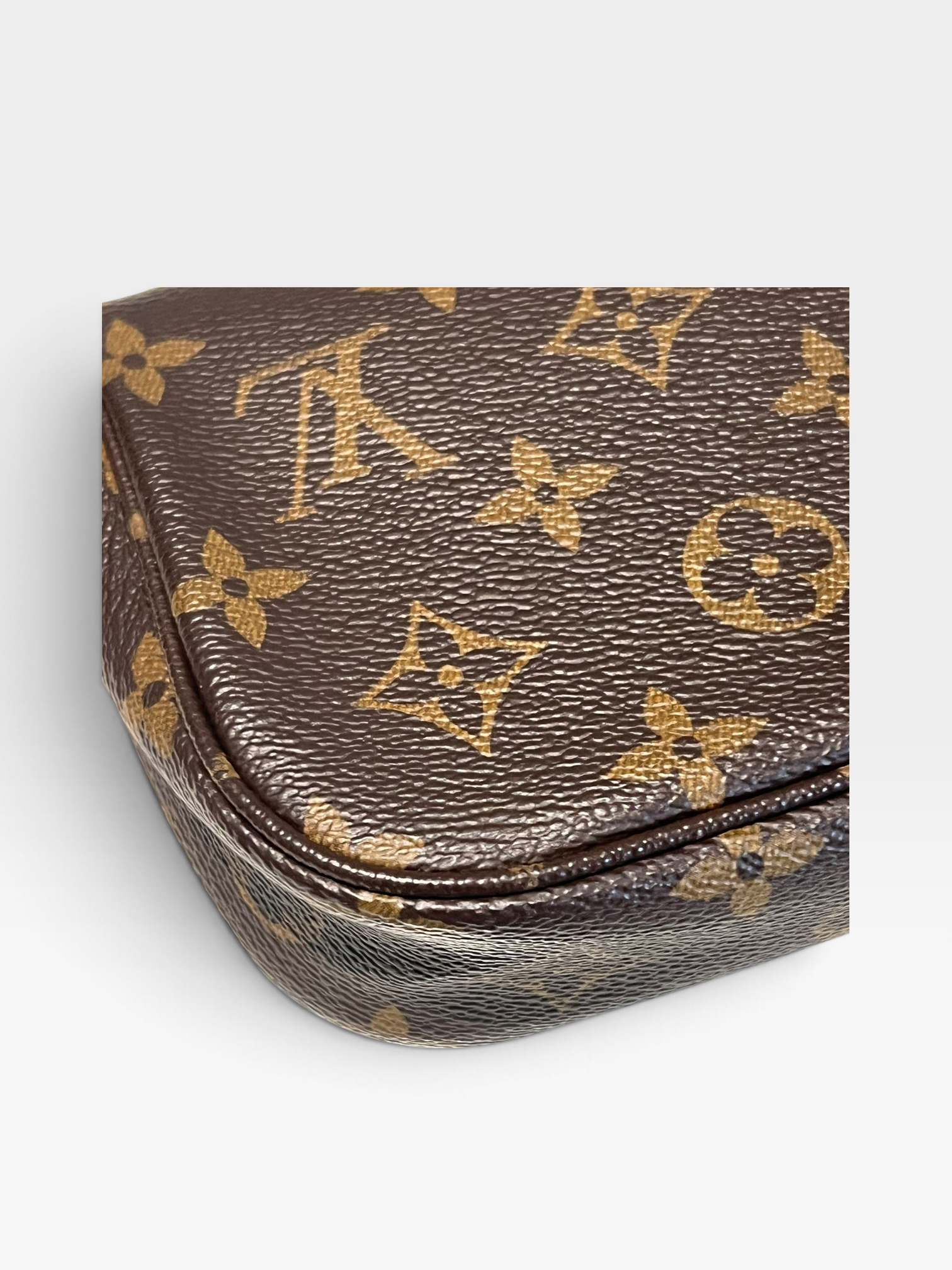 Pre-Owned LV Wallet on Chain Ivy Bag / Product Code: 091808