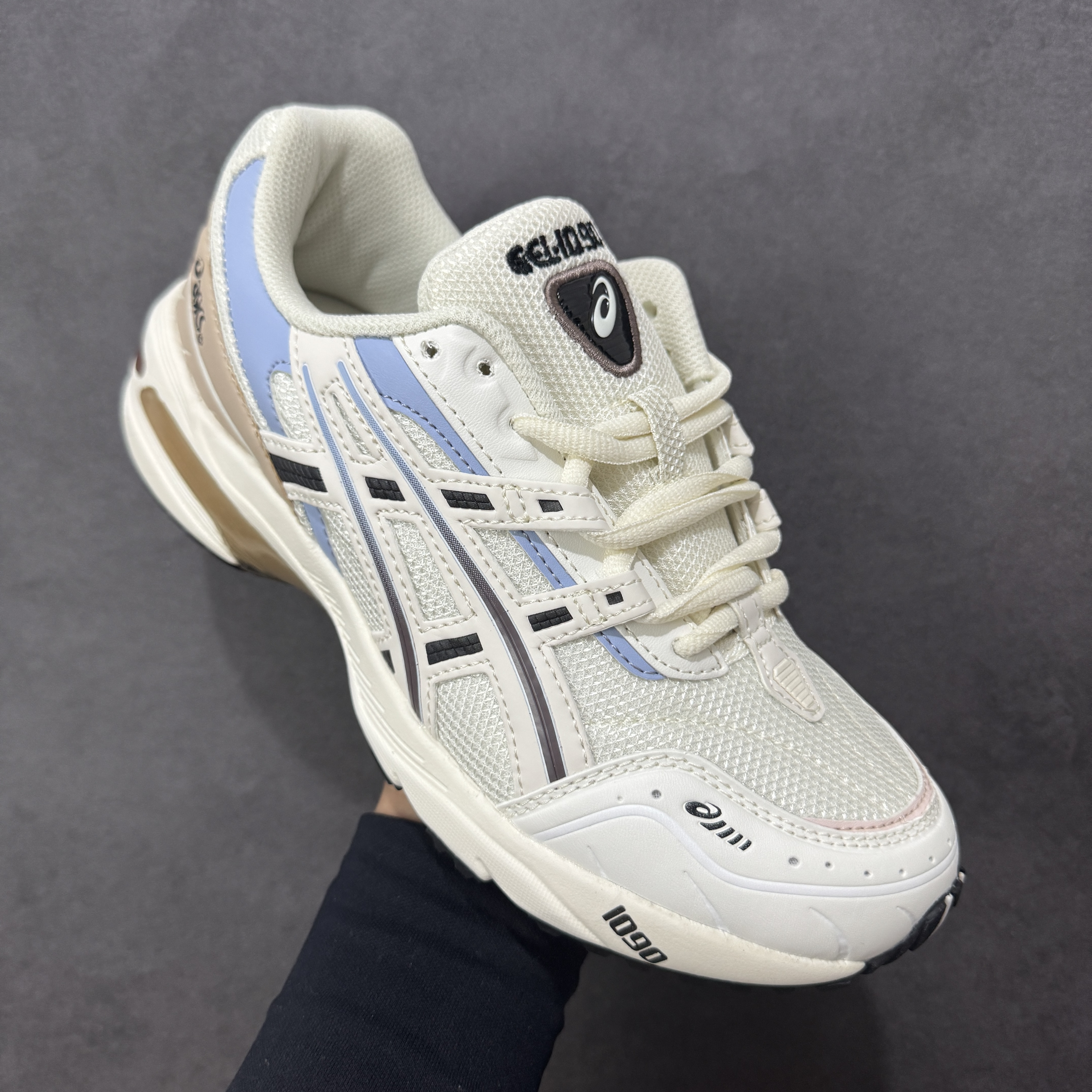Asics GEL-1090 1203A243-023