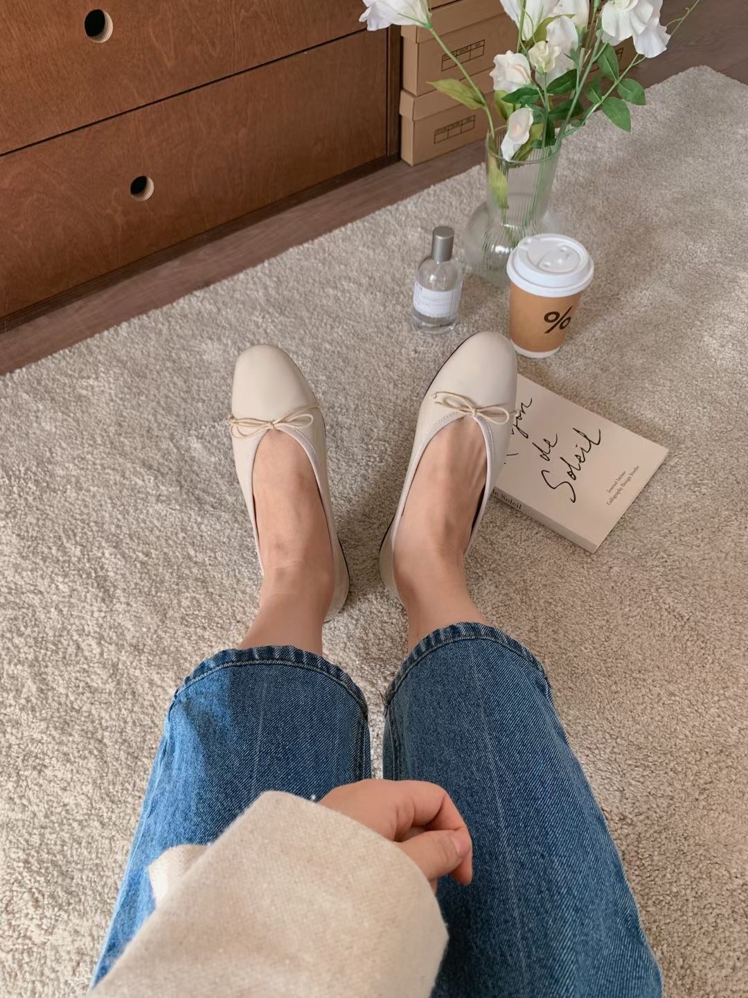 Ribbon ballet flat shoes