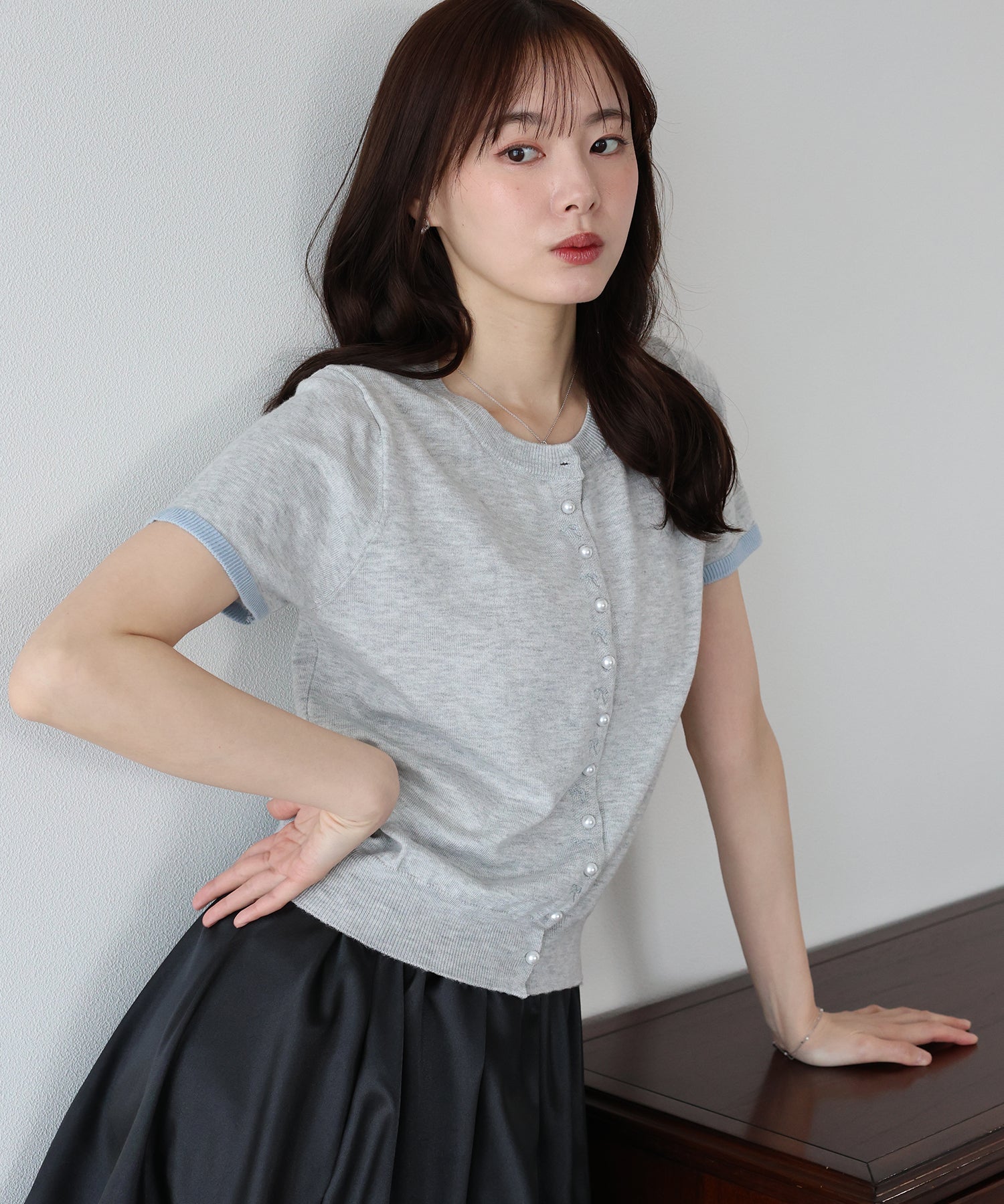 <JP> 蝴蝶結刺繡珍珠鈕 cardigan * 3色入 <預購>