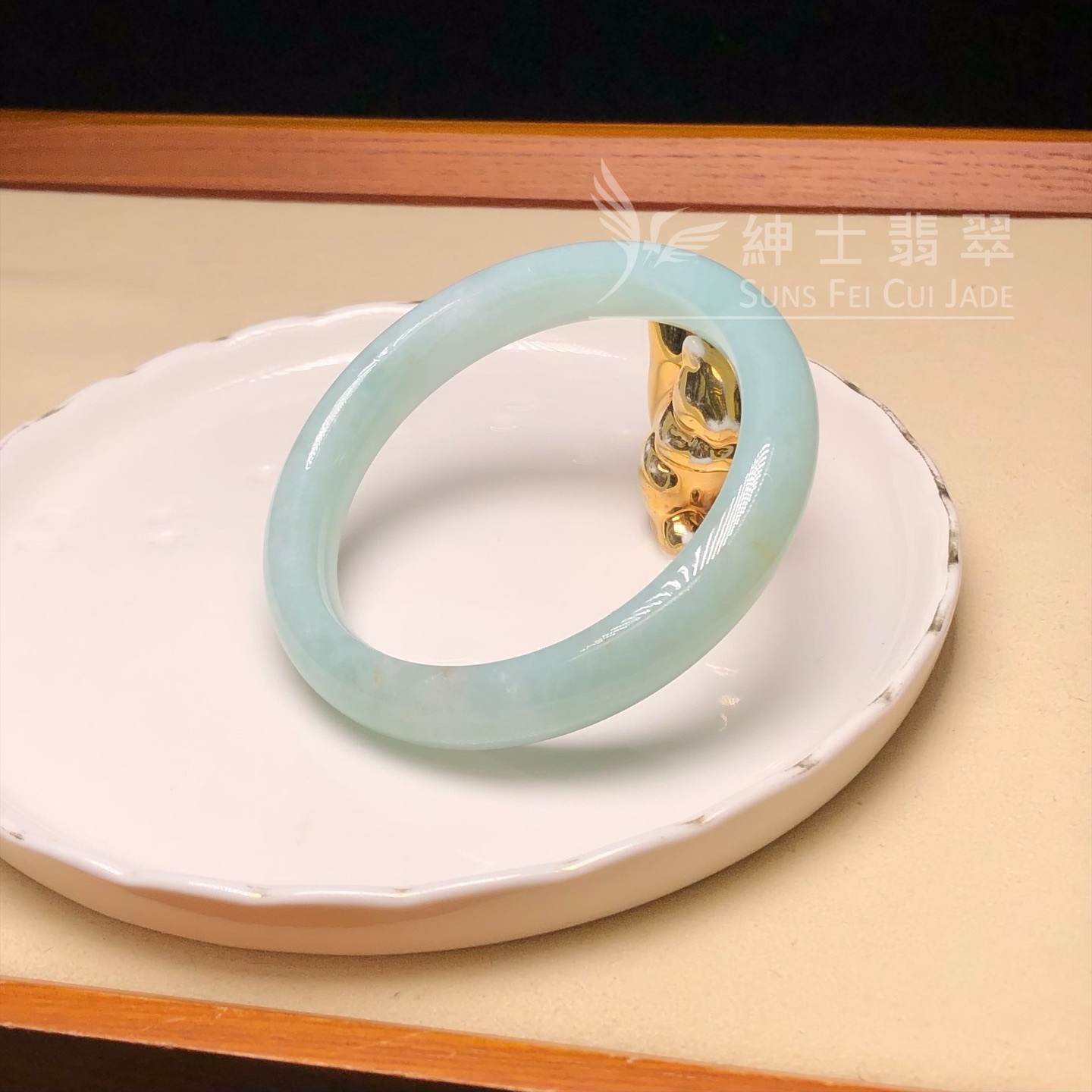 木那湖水綠福鐲56.7mm