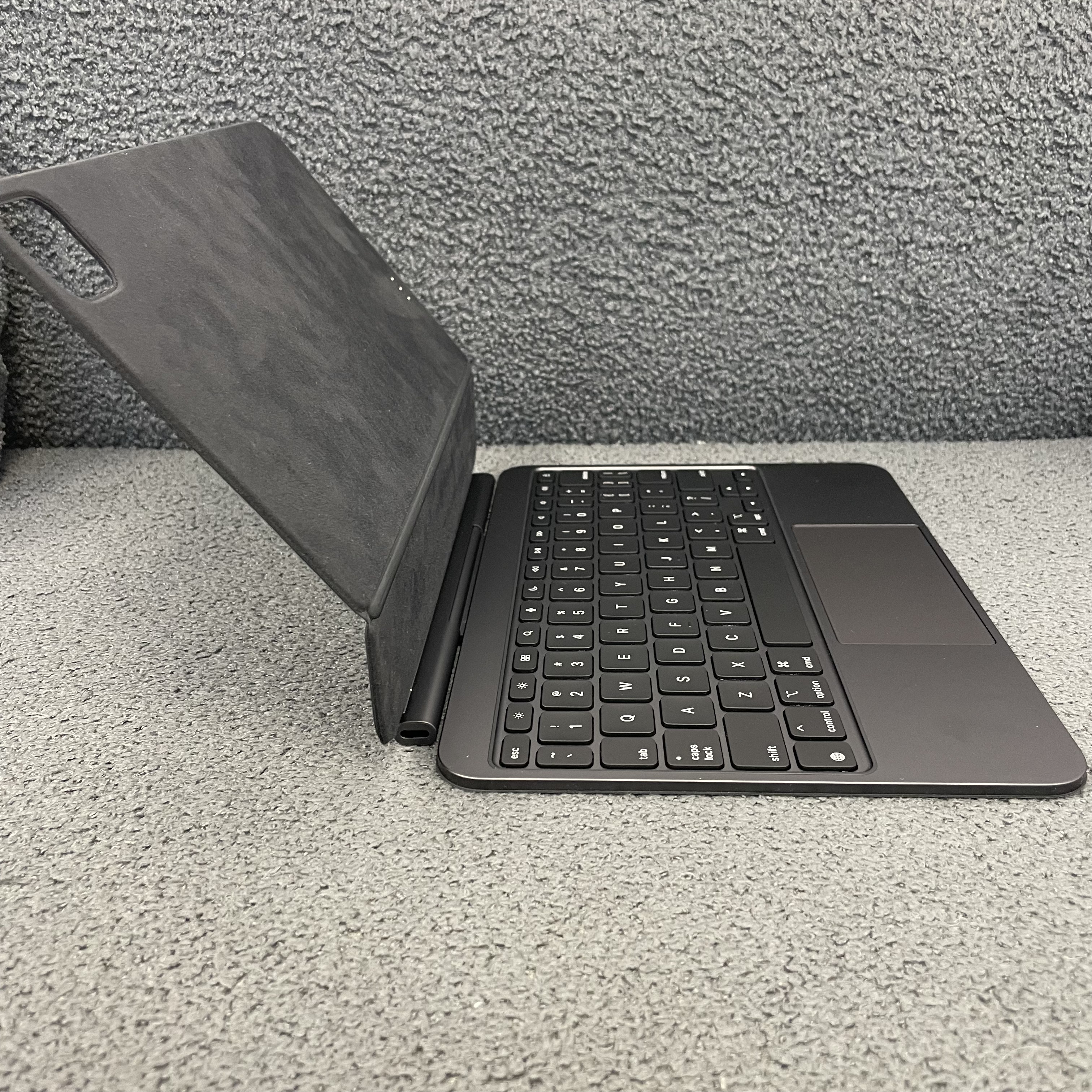 *6302 Magic Keyboard 11吋 for iPad Pro M4 黑色 black