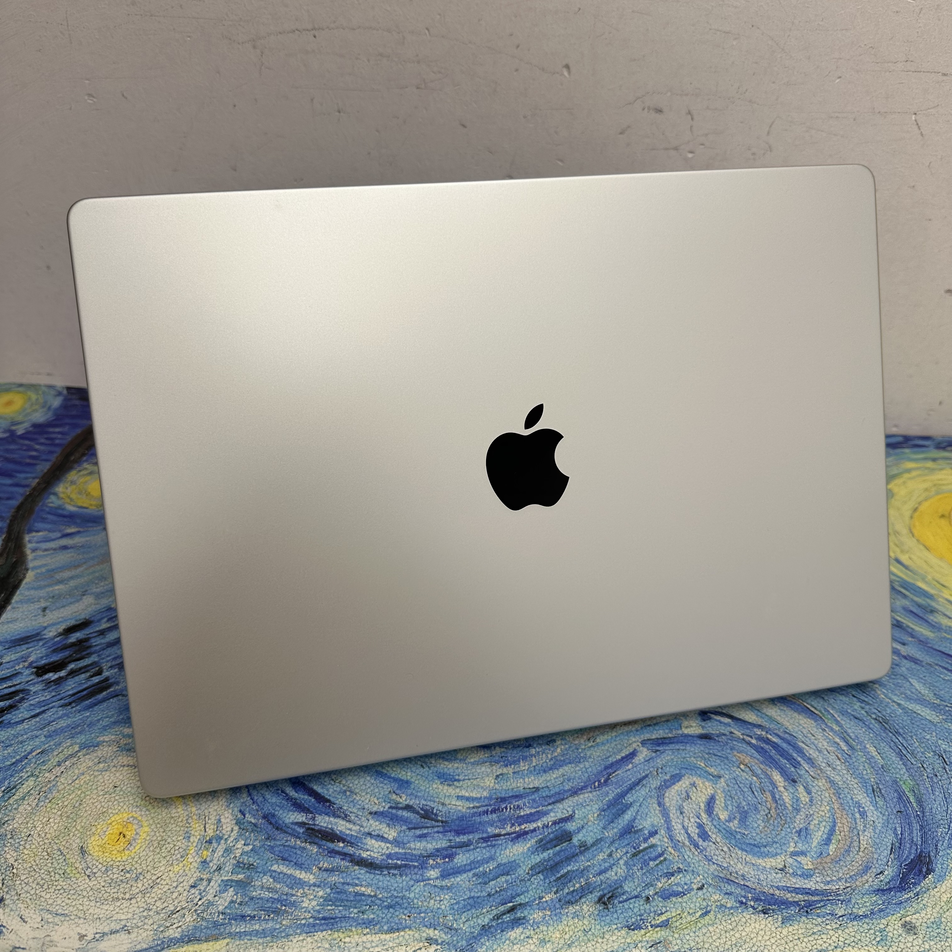 （抵用🤩M1 Max CPU MacBook 16 寸)APPLE  MacBook Pro 2021/ M1 Max CPU / 32GB Ram/1TB SSD/32核心GPU/10核心 CPU/Liquid Retina XDR Mon/16寸/銀色 / 畫圖/剪片/ Gaming Laptop