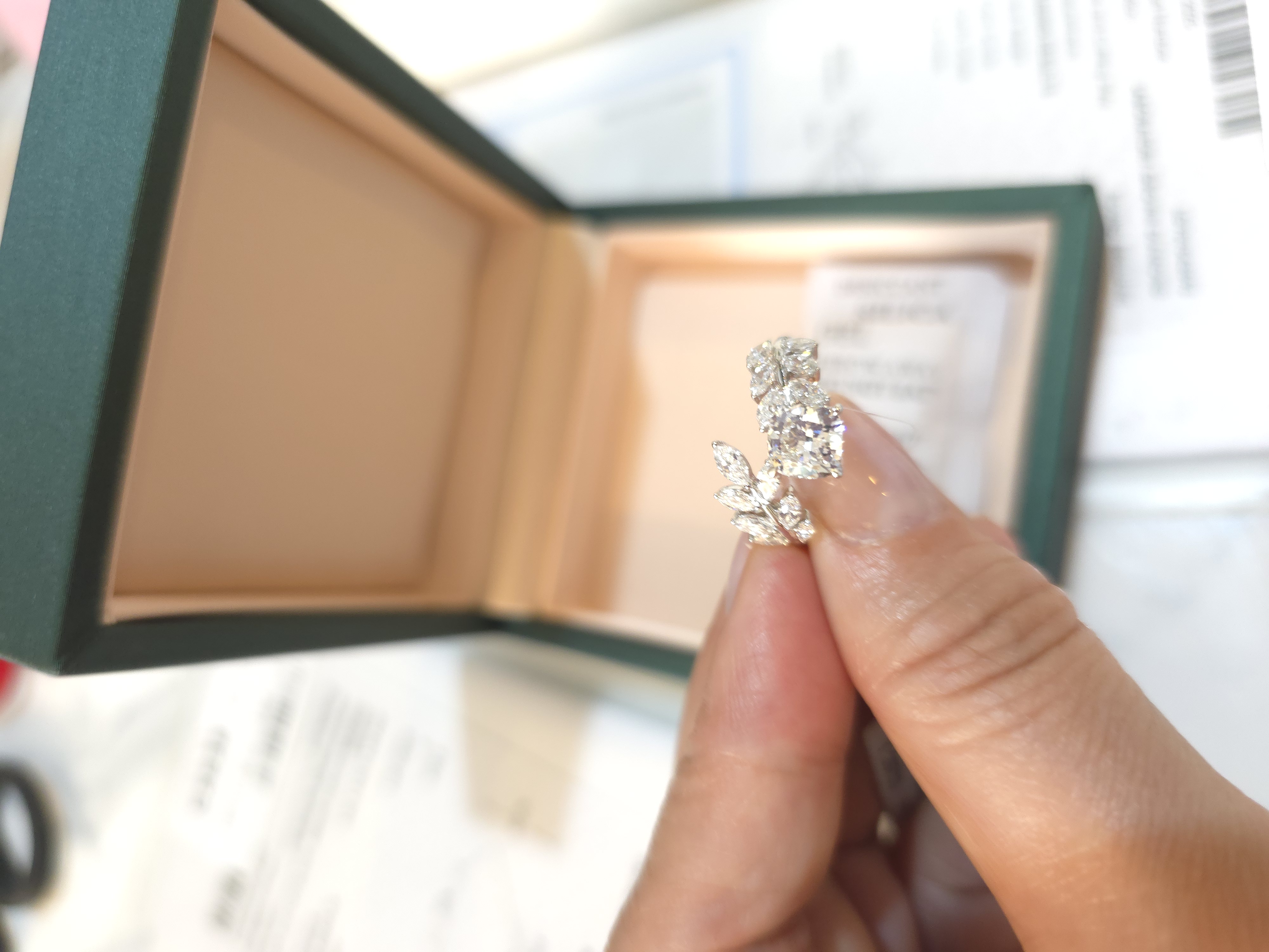 18K培育鑽石戒指 D1.04 d0.706 E/VVS2 S13