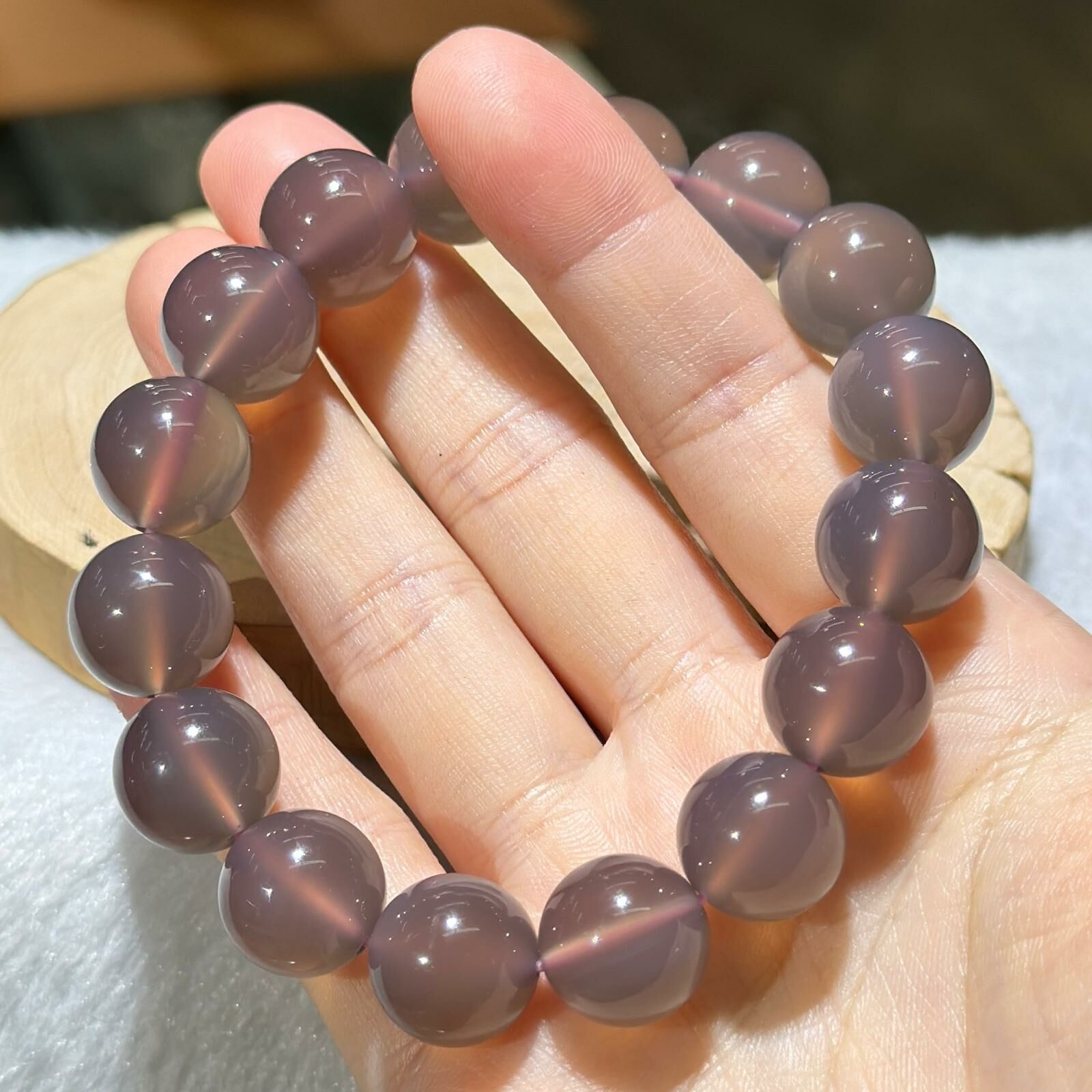 大m💫烟紫玉髓手串 13 mm +/-