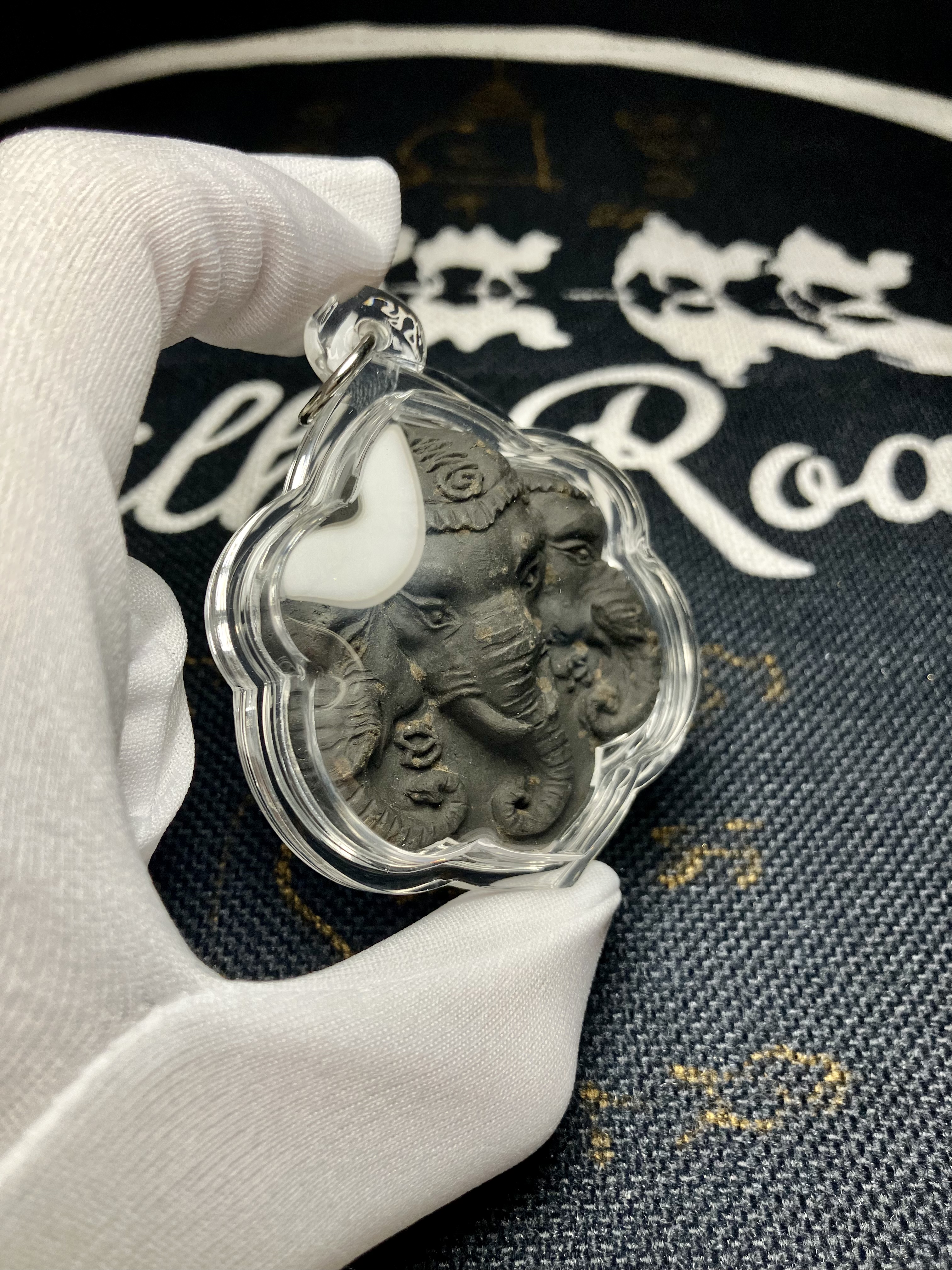 龍婆通丹 佛曆2552 艾娜幻三頭神象祖師首 附光學級高透防水殼