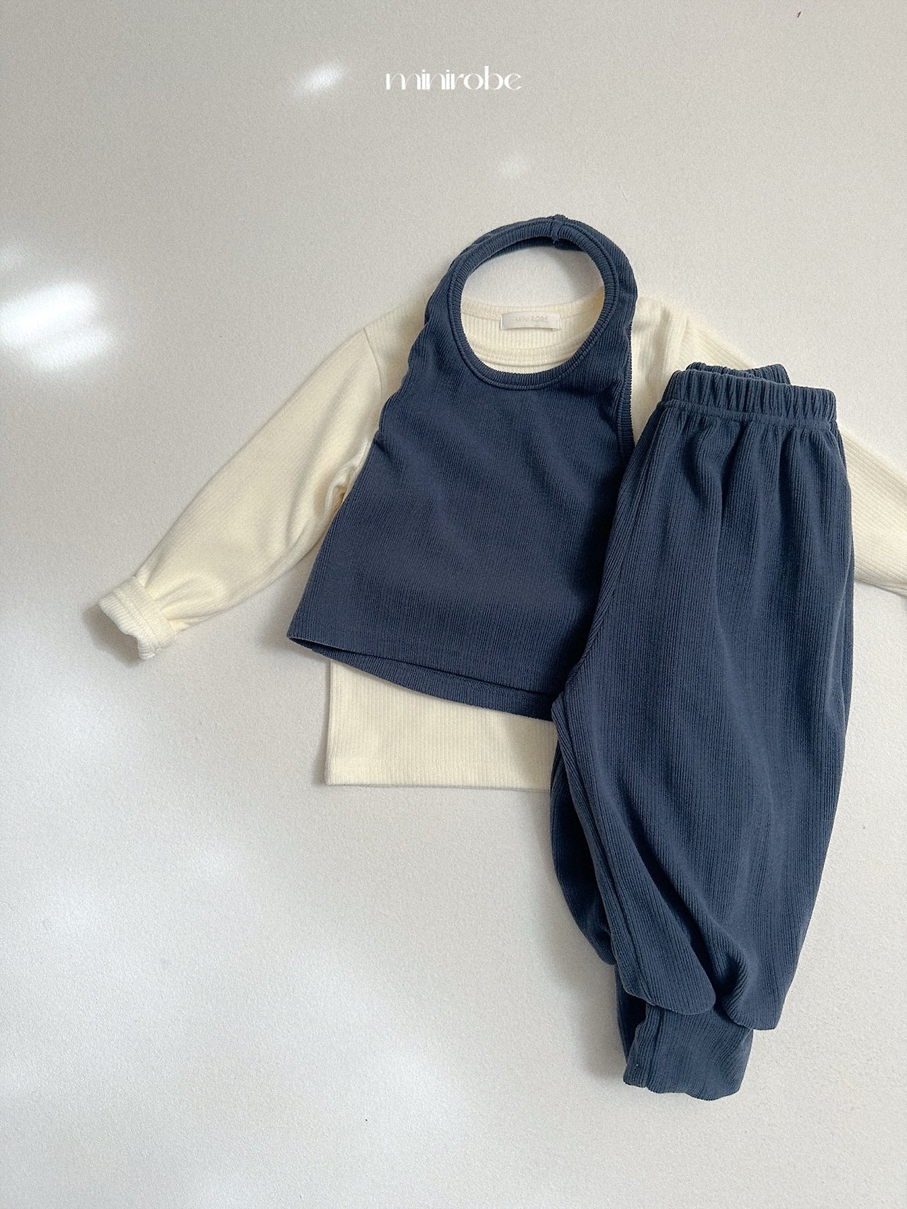 Mnirobe | Yoplait Ribbed T-Shirt