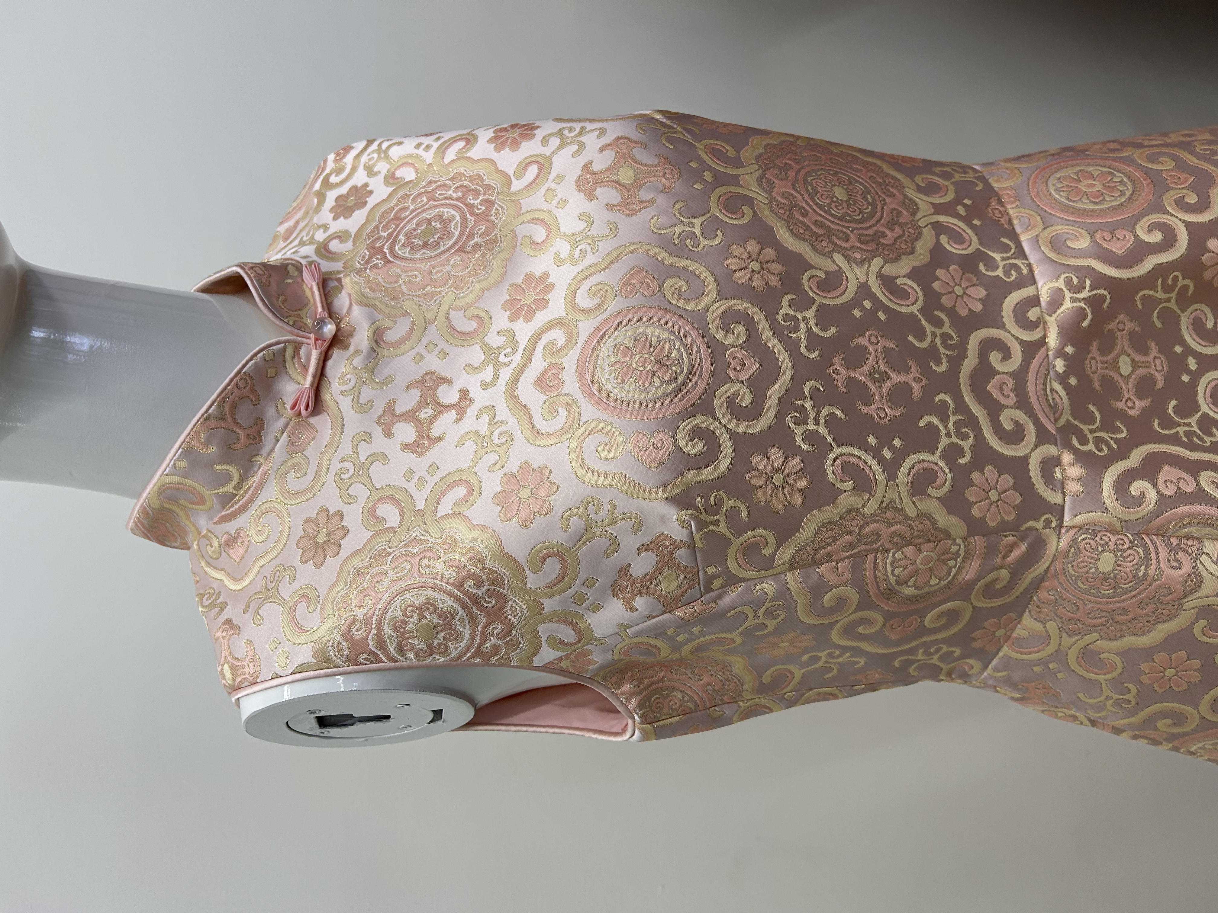 577.WB Embroidered Sleeveless A-Line Qipao