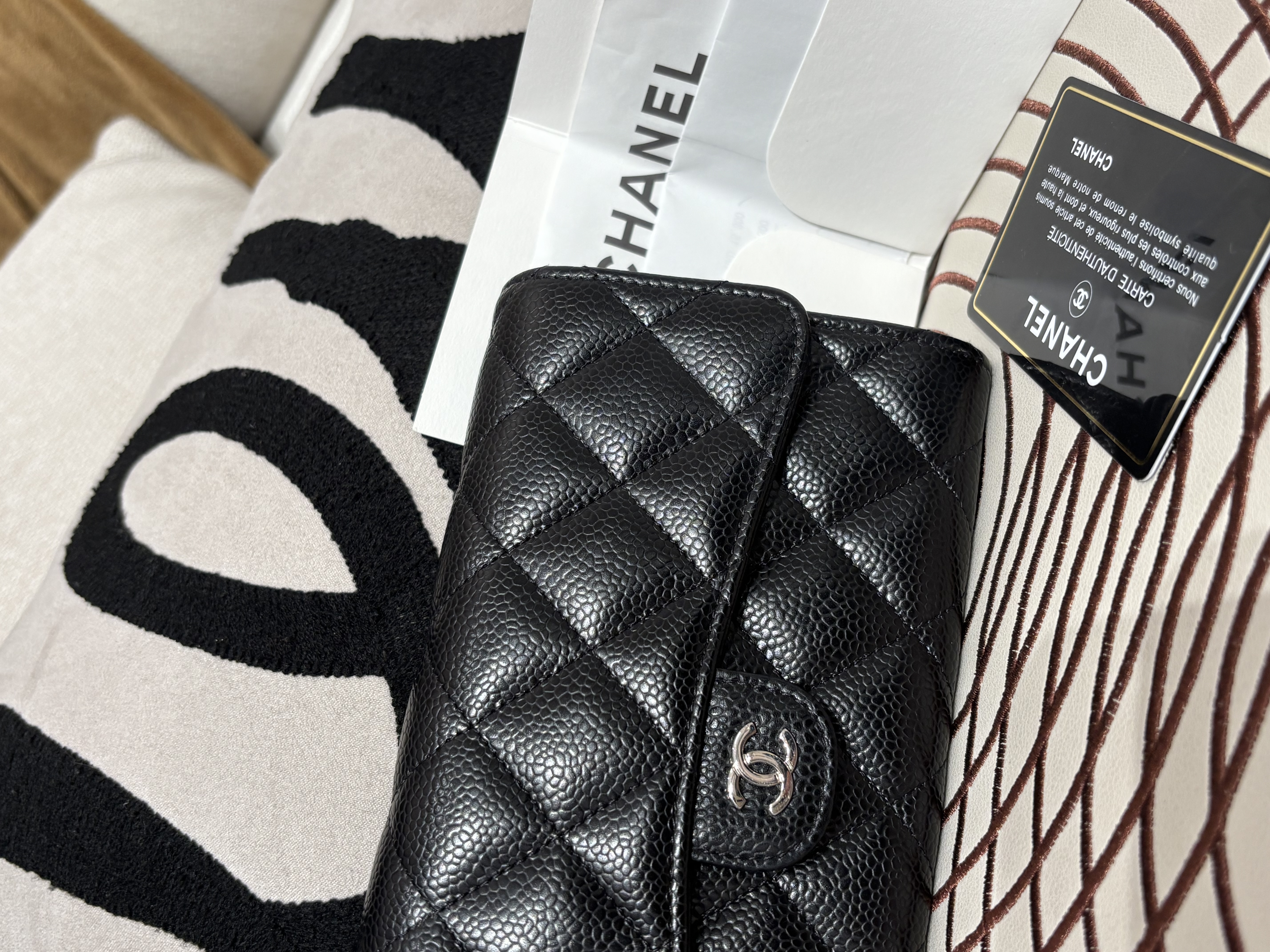 Chanel classic long wallet 黑色荔枝牛皮銀扣 