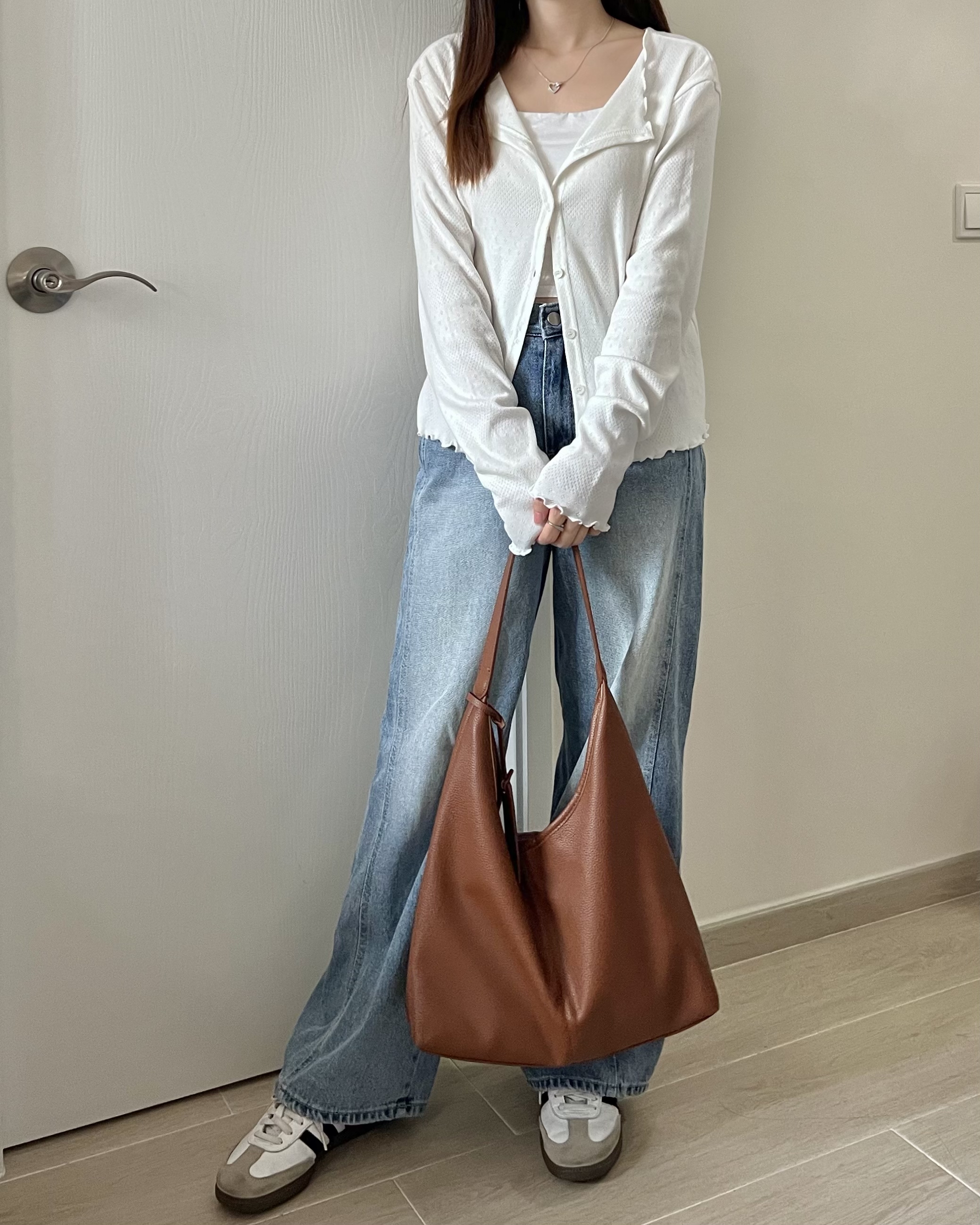 櫻花木耳邊上衣 溫柔斯文