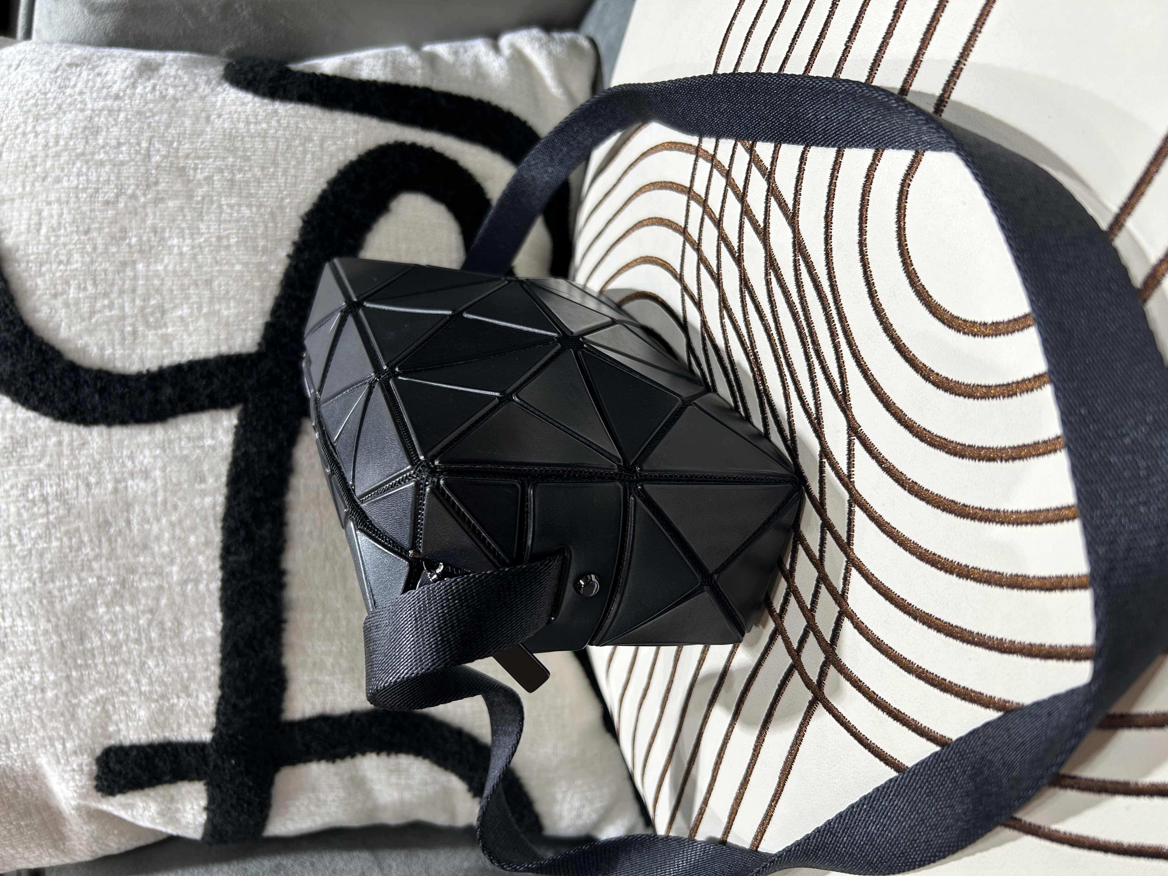 Issey Miyake Bao Bao Camera Bag 磨砂黑 100%Authentic, 99%New 
