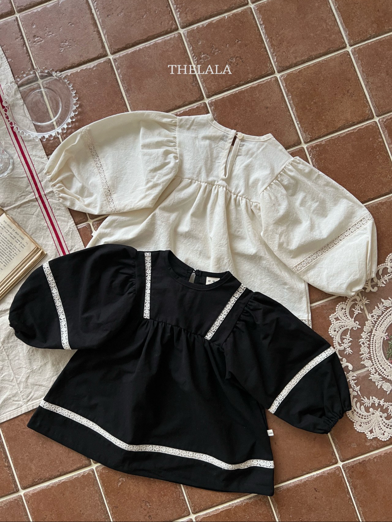 🌸預訂 韓國直送🌸🇰🇷THELALA兩色蕾絲花邊長袖連身裙