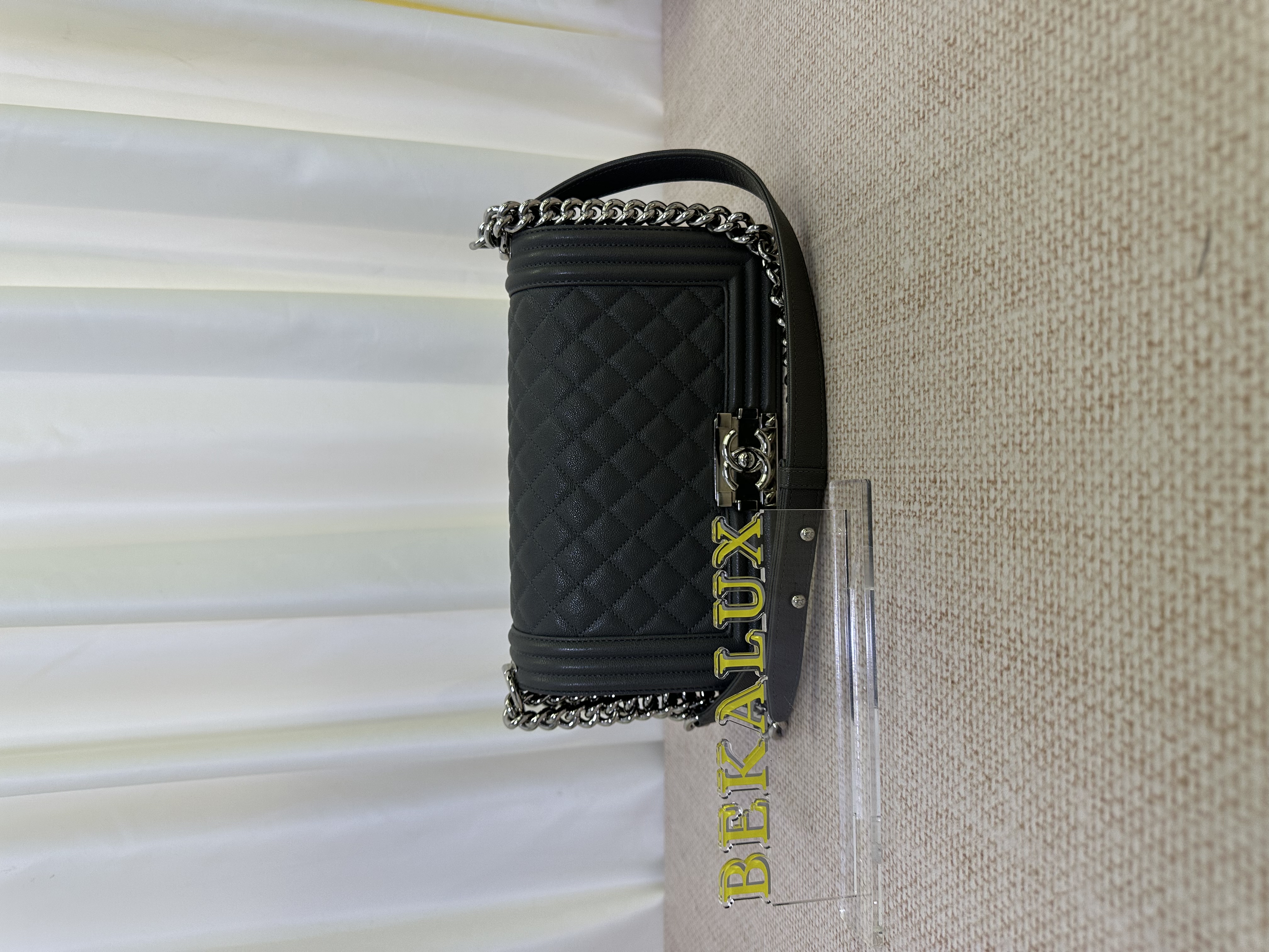 Pre-owned Chanel Boy / Product Code: 26030907