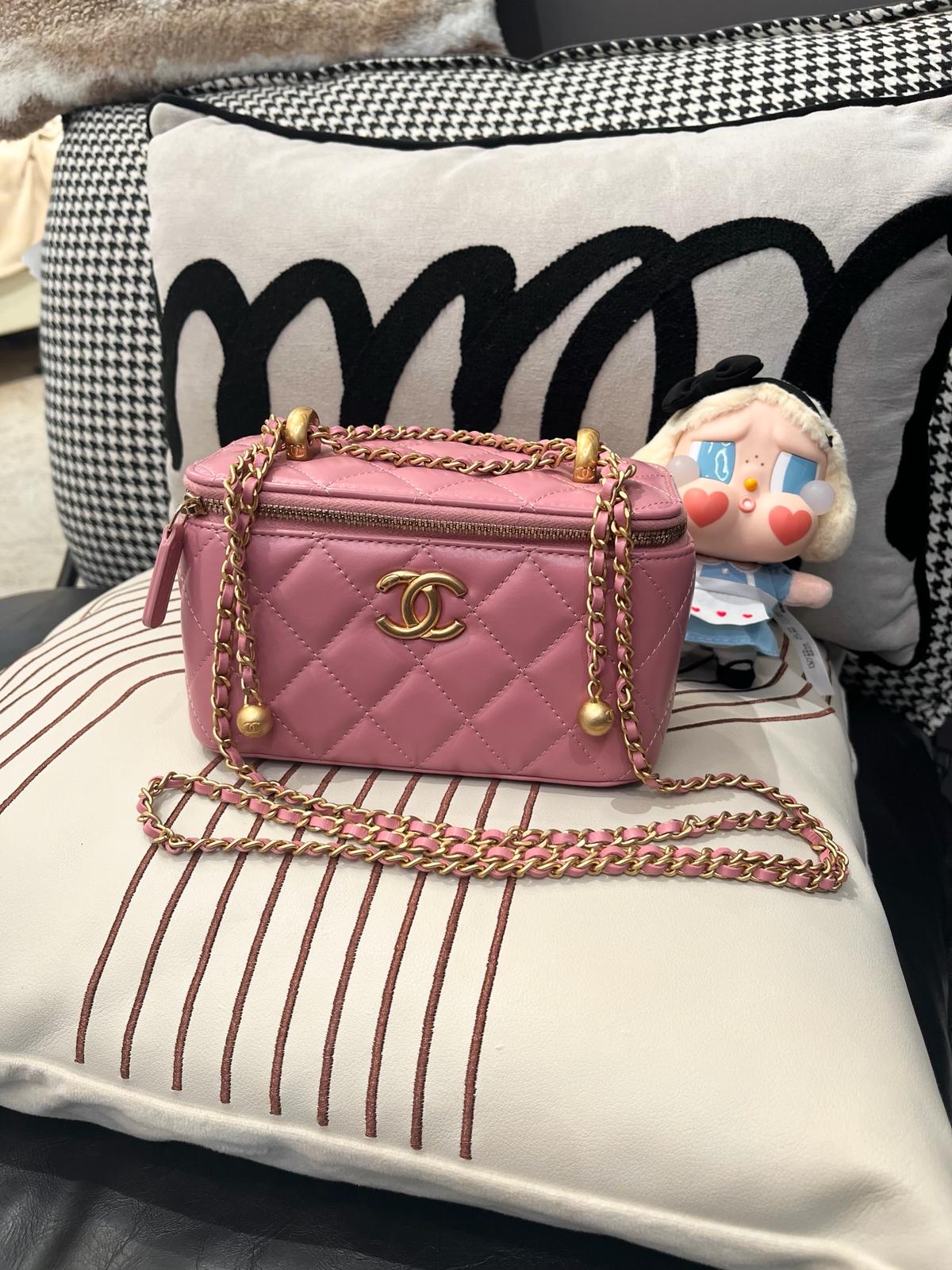 Chanel Vanity With Chain 雙金球長盒子 100%Authentic, 閑置品 ✅晶片✅Dust bag✅Box