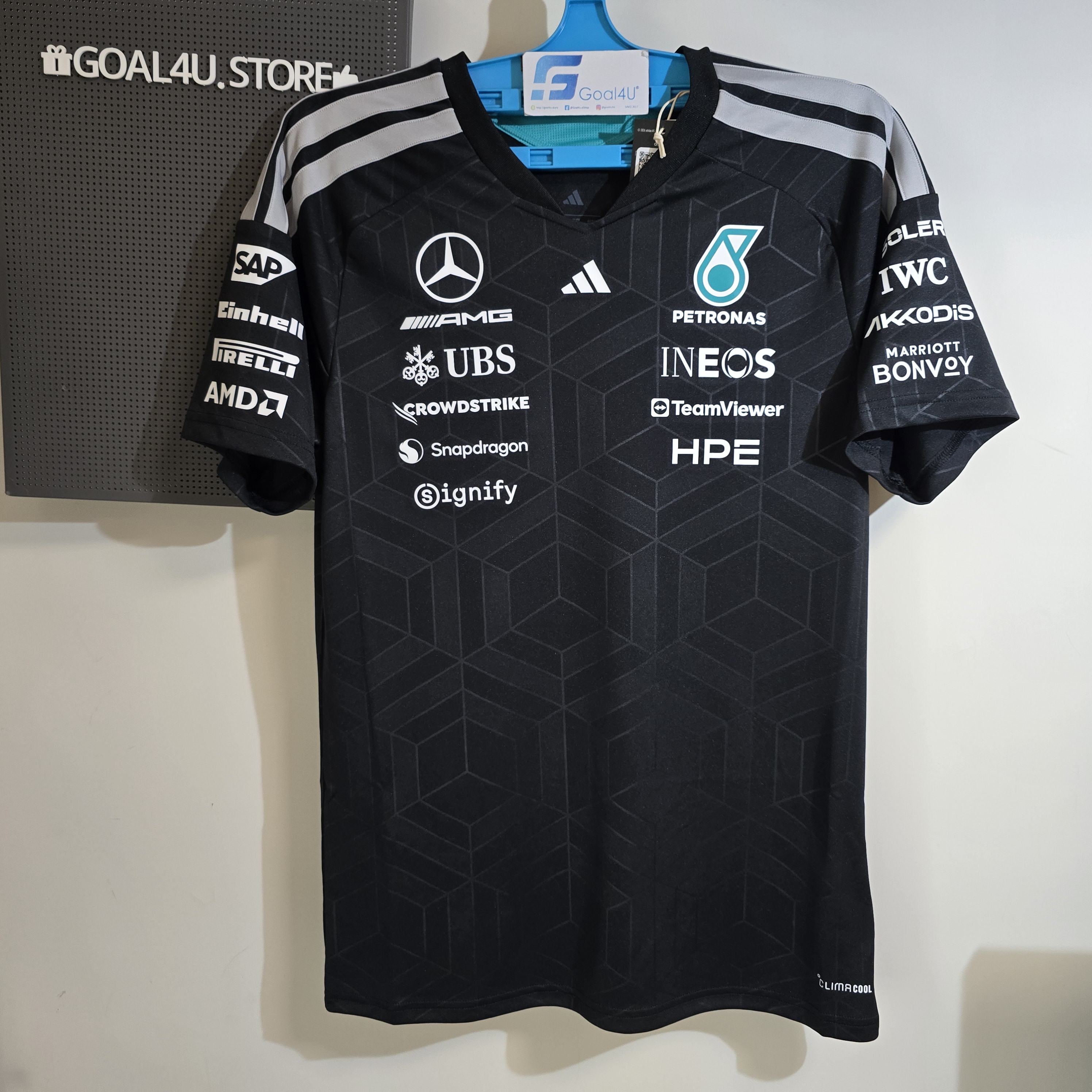 #部分碼現貨 Adidas F1 Mercedes Benz 平治車隊 2026 黑色車手短袖隊服 KF0161