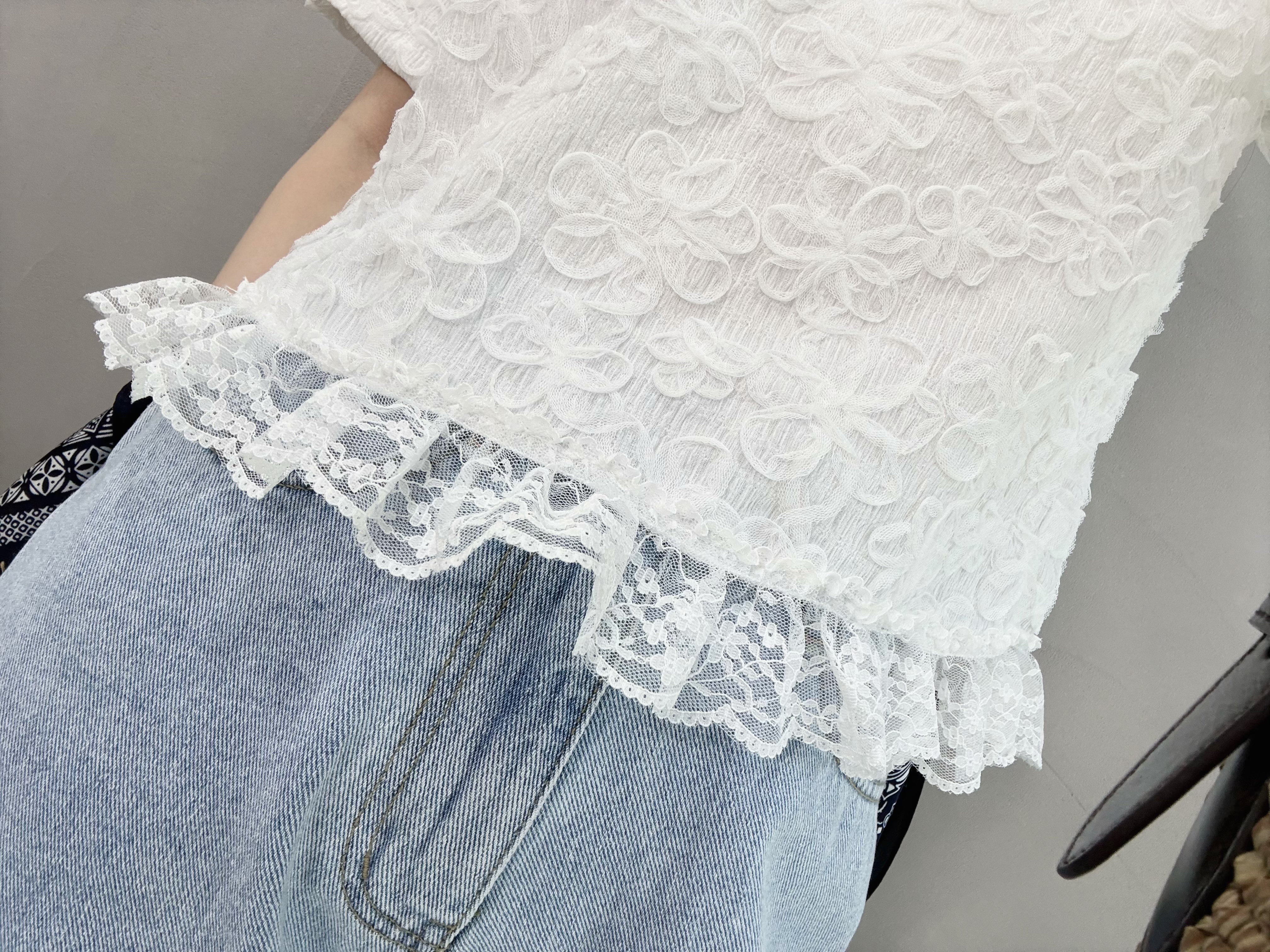 N60 立體花Lace Top