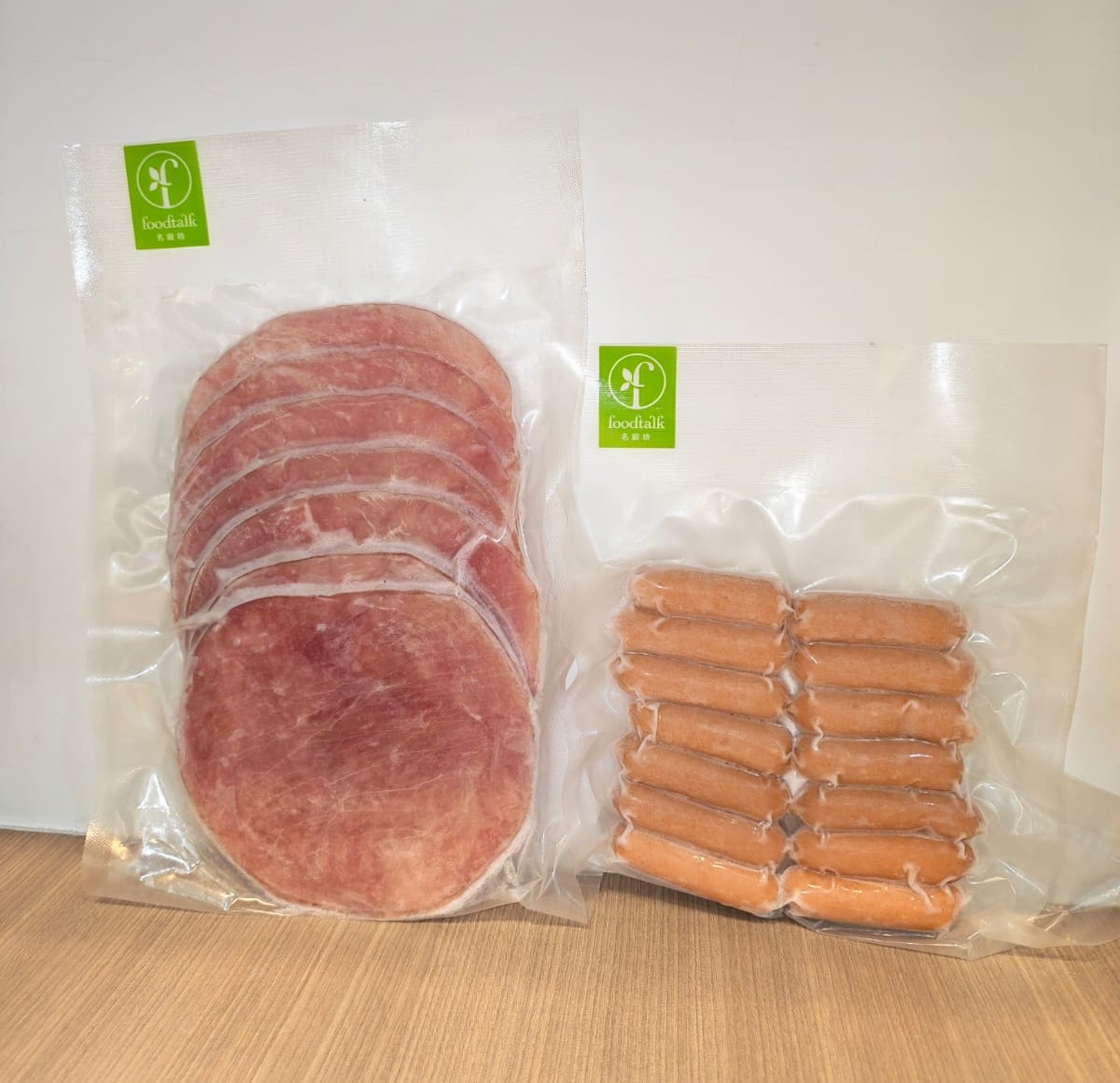 <20/10 - 26/10  購物優惠> Frozen Smoked Gammon Ham Slices & Cheese Cocktail Sausage  (1 Set)  急凍煙無骨豬脾火腿片 & 急凍芝士雞尾腸 (各1包)