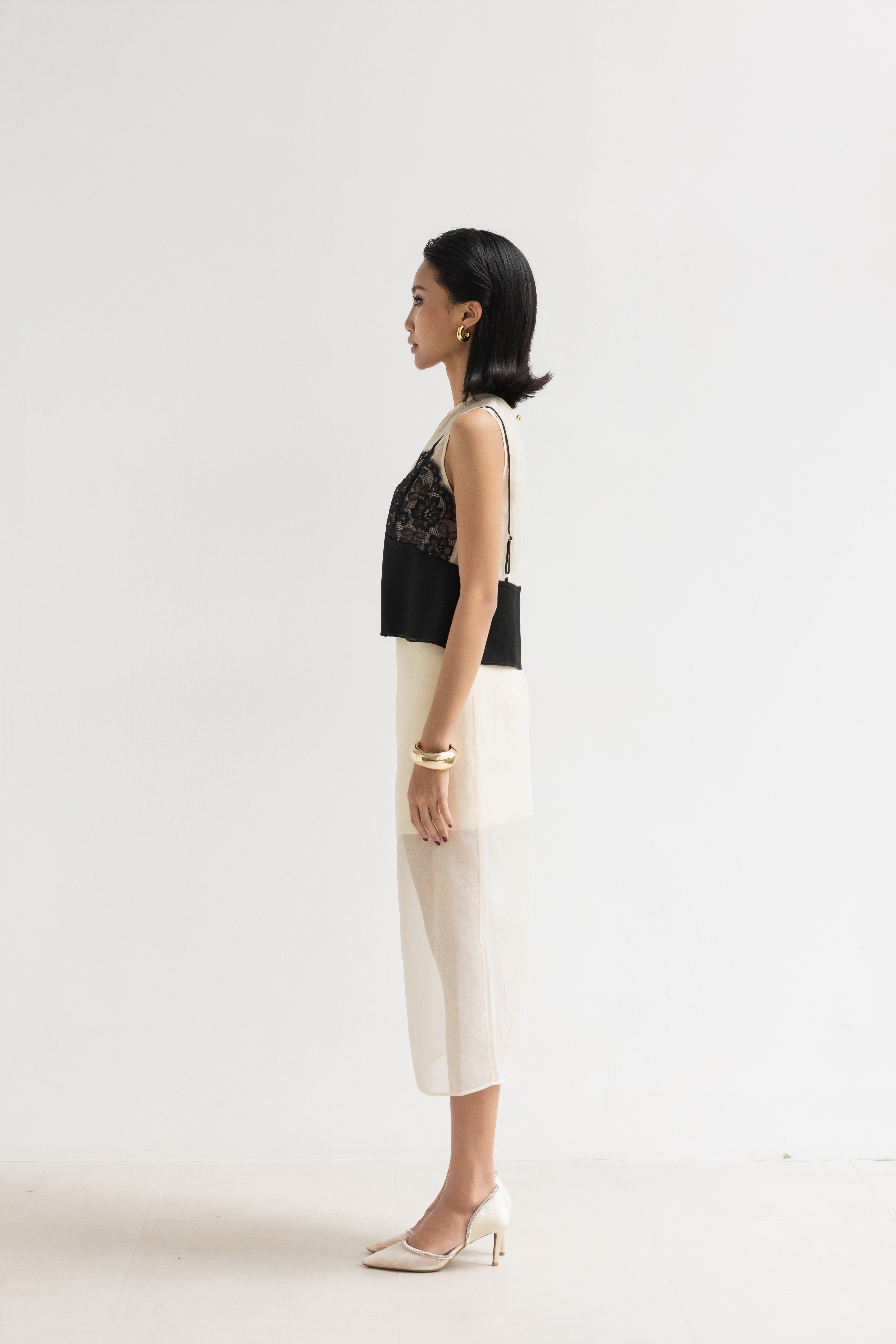 The Elise Lace-Overlay Top