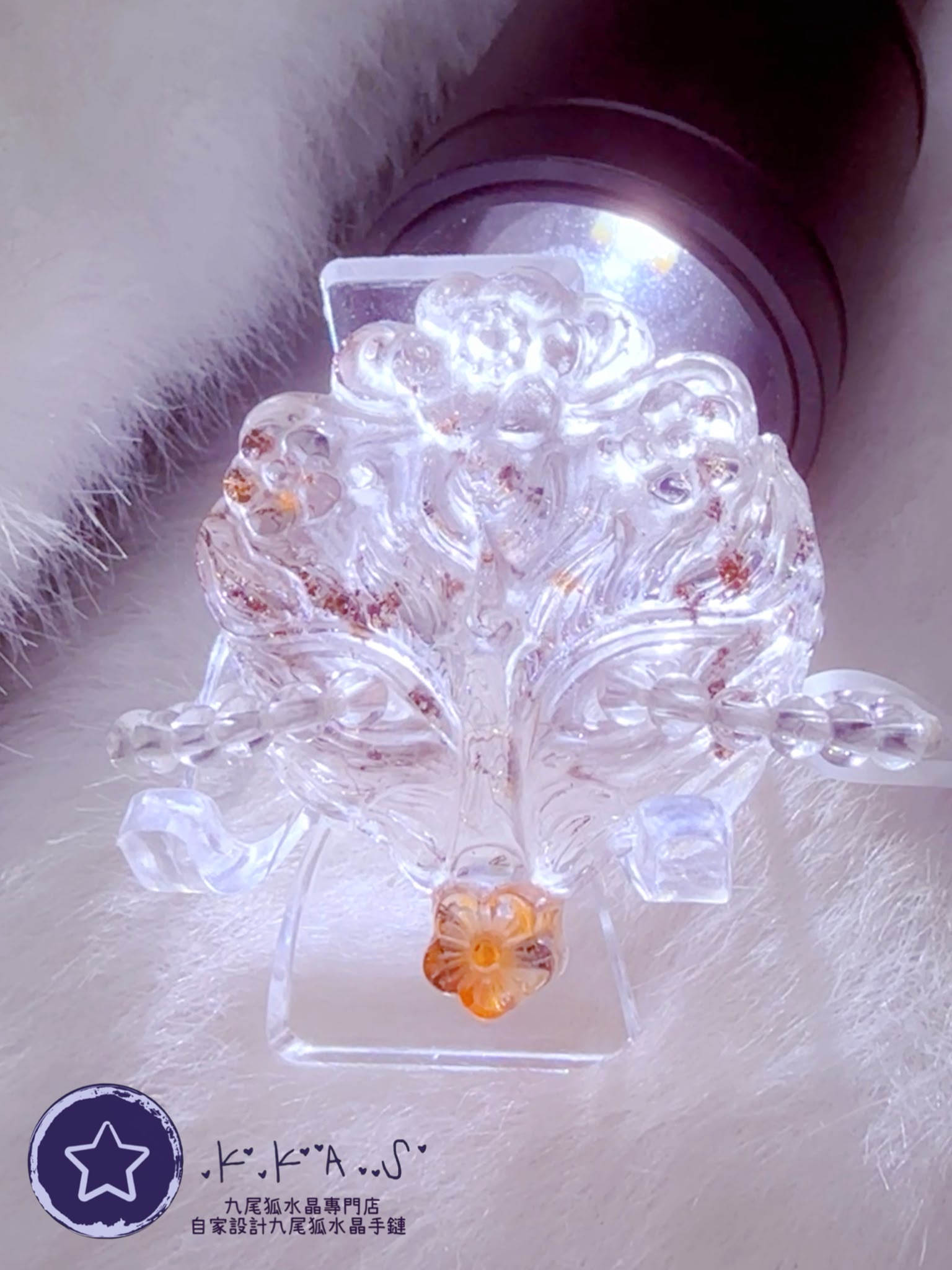 K00616 幽靈共生膠花 面具狐 - 吊墜/手牌兩用款