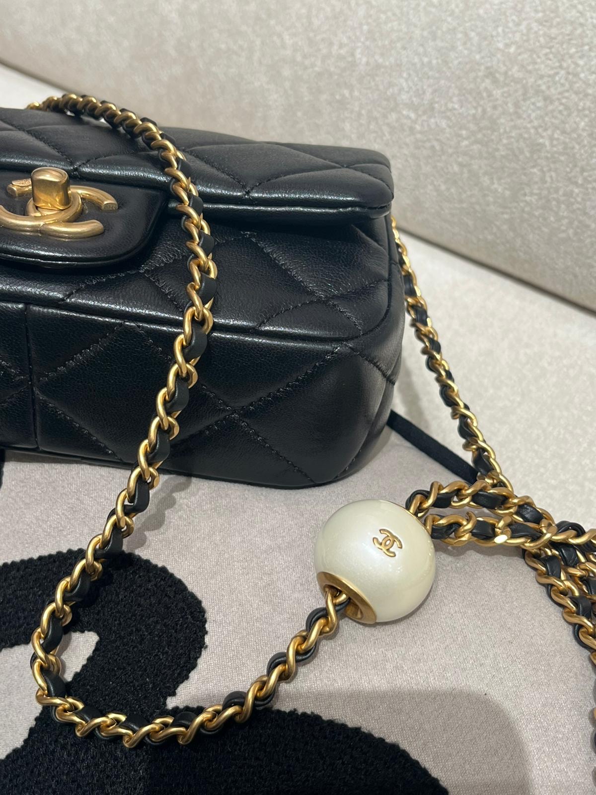 未使用品Chanel Mini Flap with Adjustable Pearls Chain 24S 雙球珍珠調節球 AS4868, 100%Authentic,Unused ✅晶片✅Dust bag✅Box