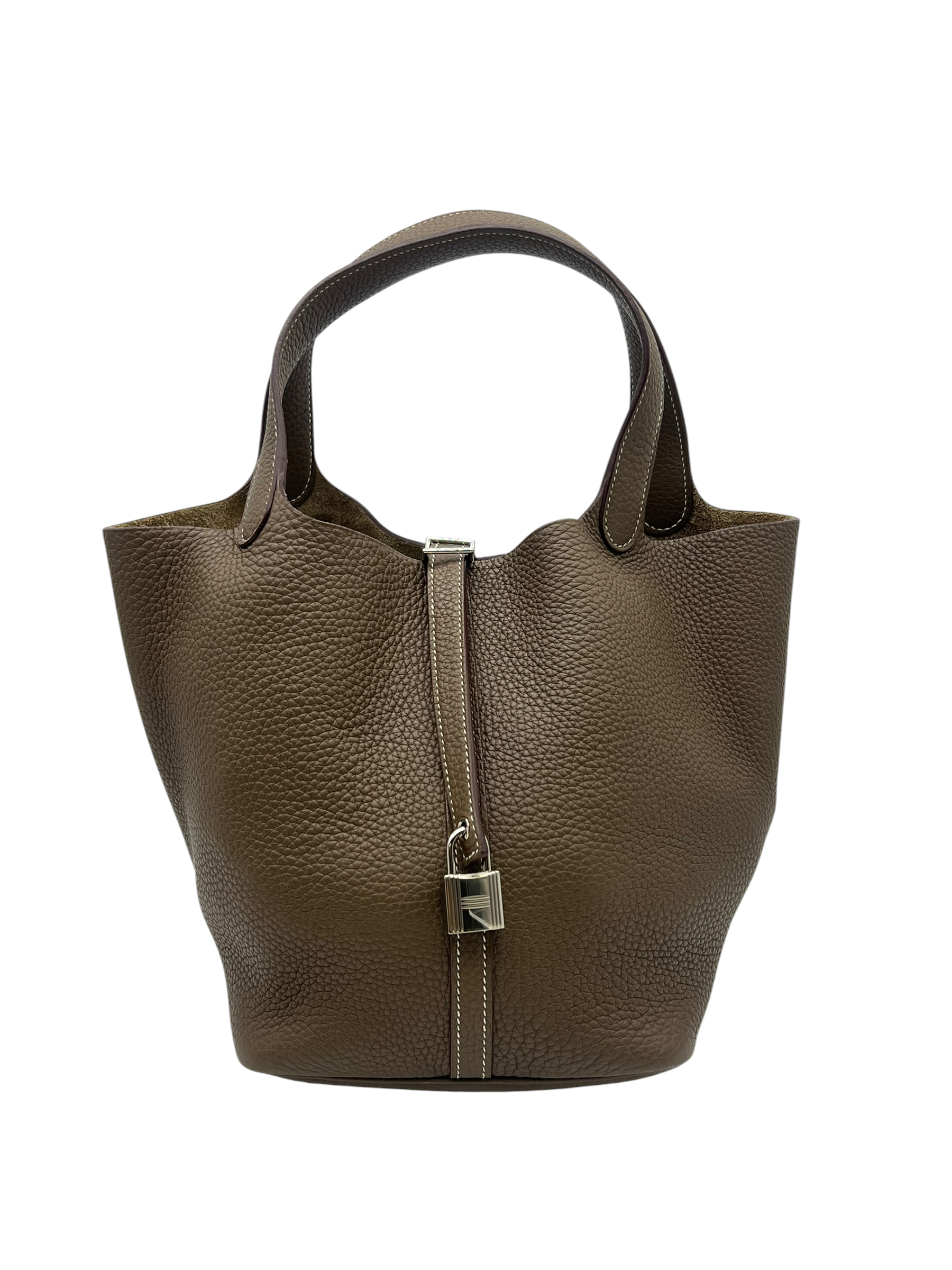Pre-Owned HERMÉS P22 Stmap D / Product Code: 26051916