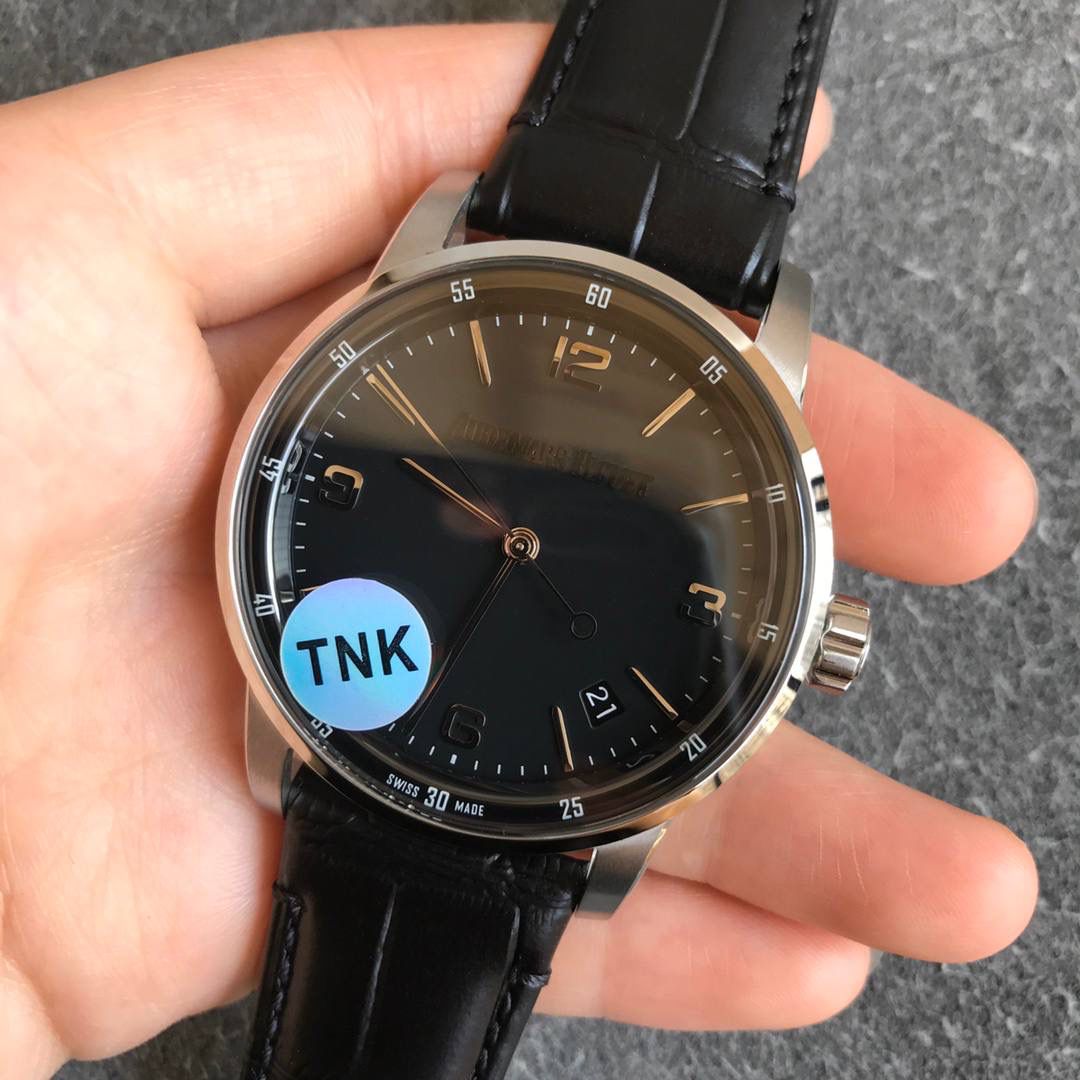 爱彼 CODE 11.59 系列自动上链腕表