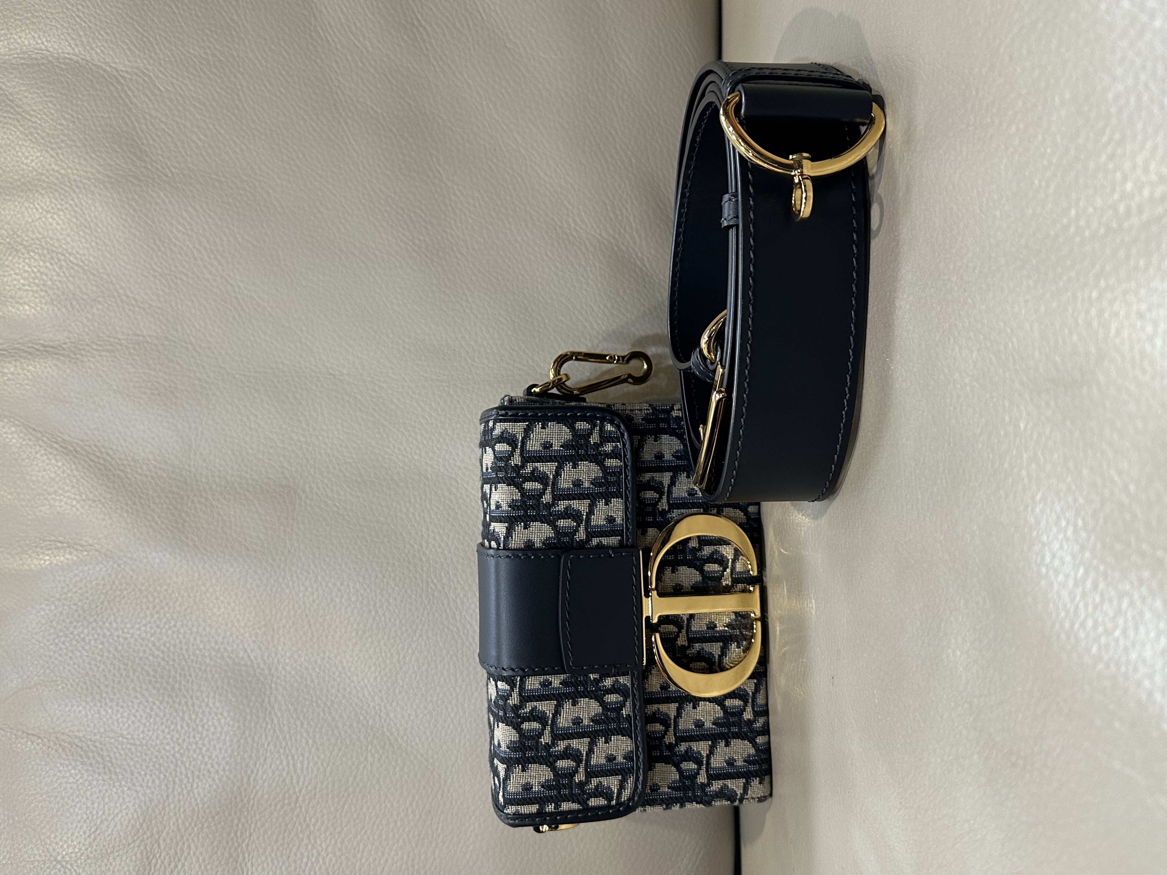 Pre-owned Dior 30 Montaigne Box Bag / Product Code: 26040509