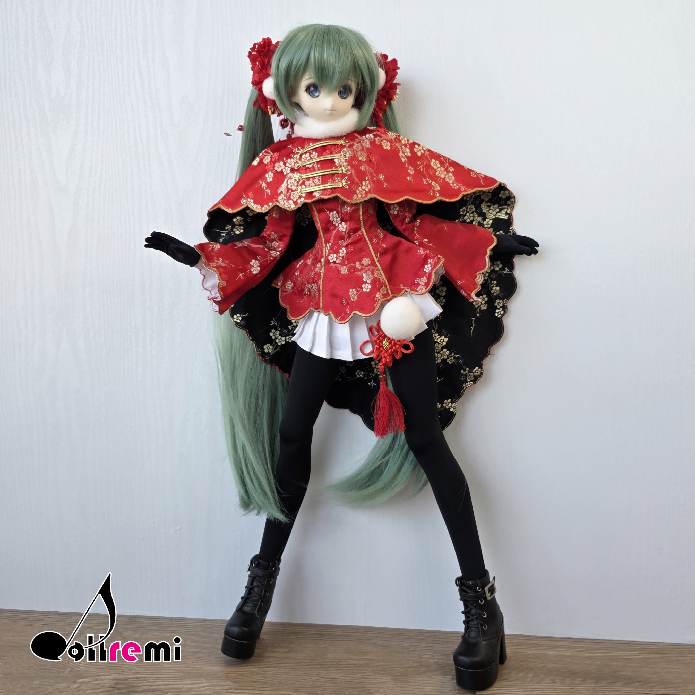 【dollremi】(DD0780) COS 初音未來 V4C Hatsune Miku V4C - 新春賀年曲-夢幻歌姬-新年的問候