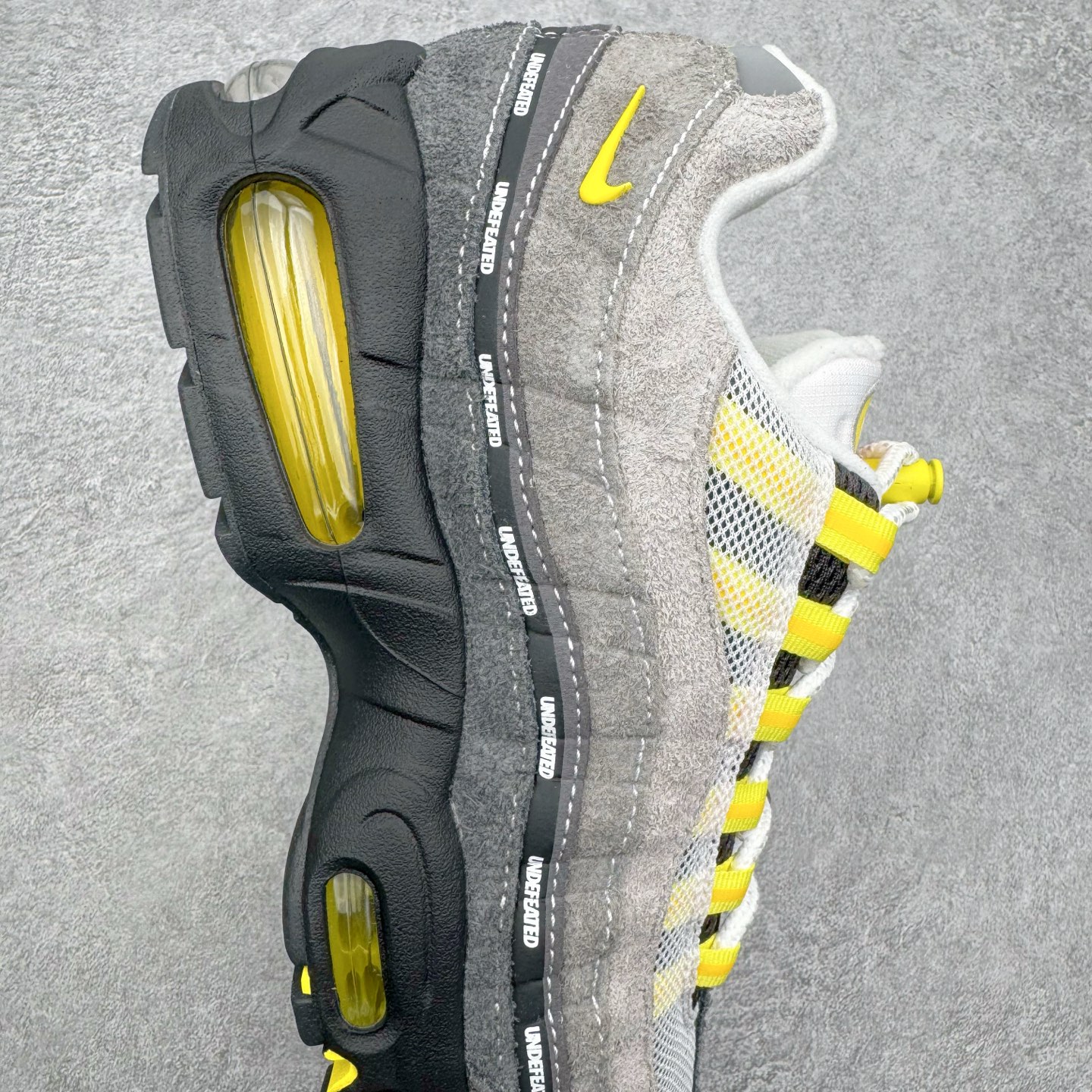 Undefeated x Nike Air Max 95 SP IB4523-002
