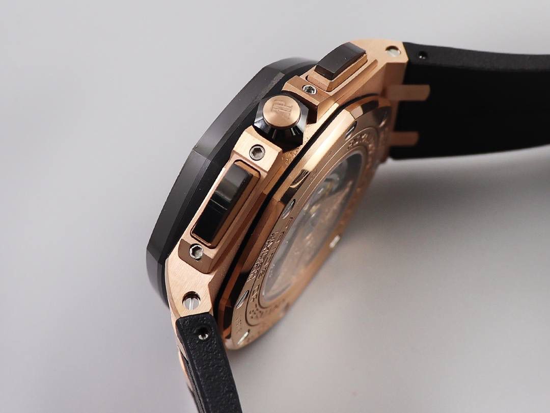 A.P皇家橡树离岸型26416RO计时系列，搭载12H 7750计时机芯，直径44MM.玫瑰金表壳 陶瓷圈口！ 最强A.P皇家橡树系列🔥💯